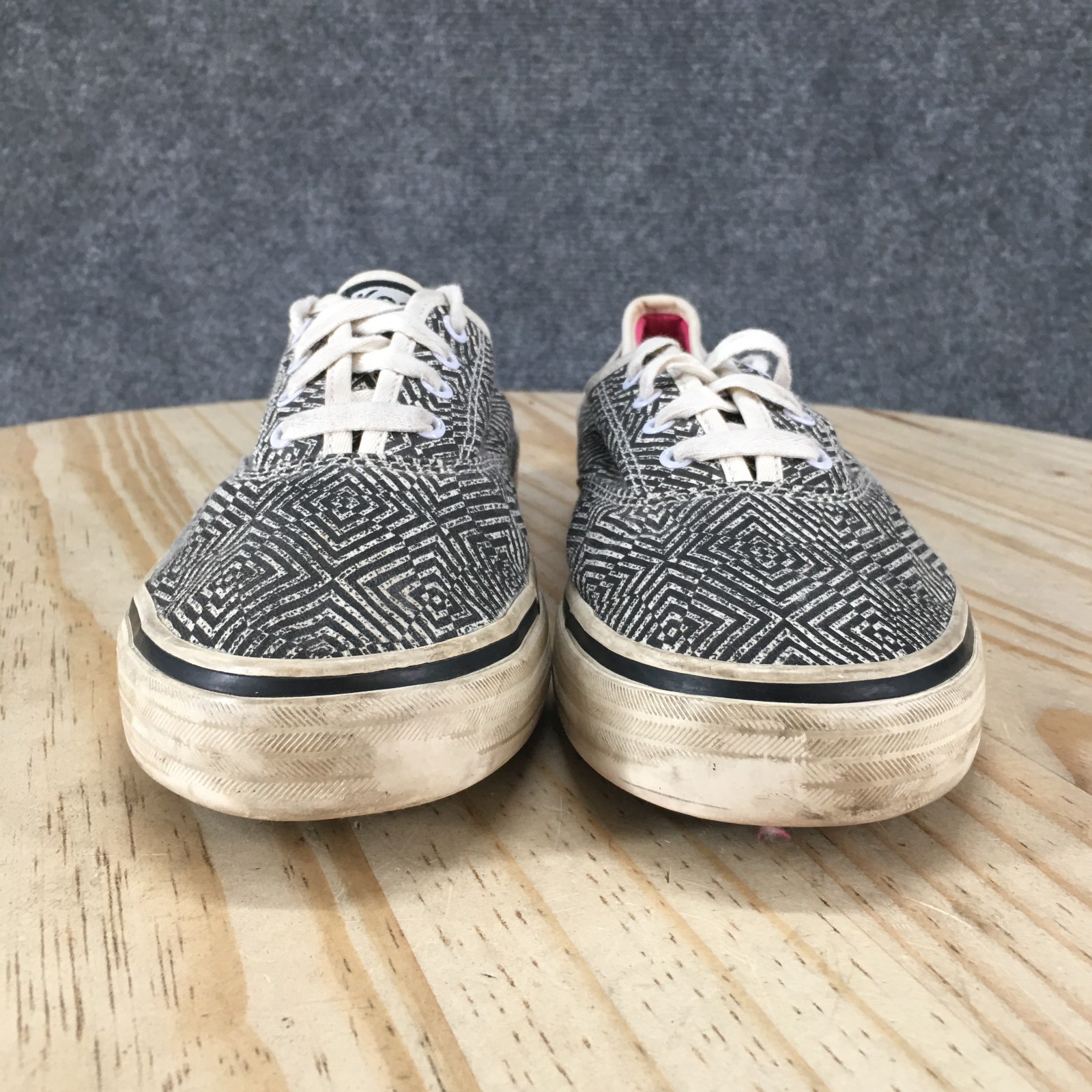 Keds Shoes Womens 8 Geometric Print Casual Sneakers Black Canvas Low WF48285