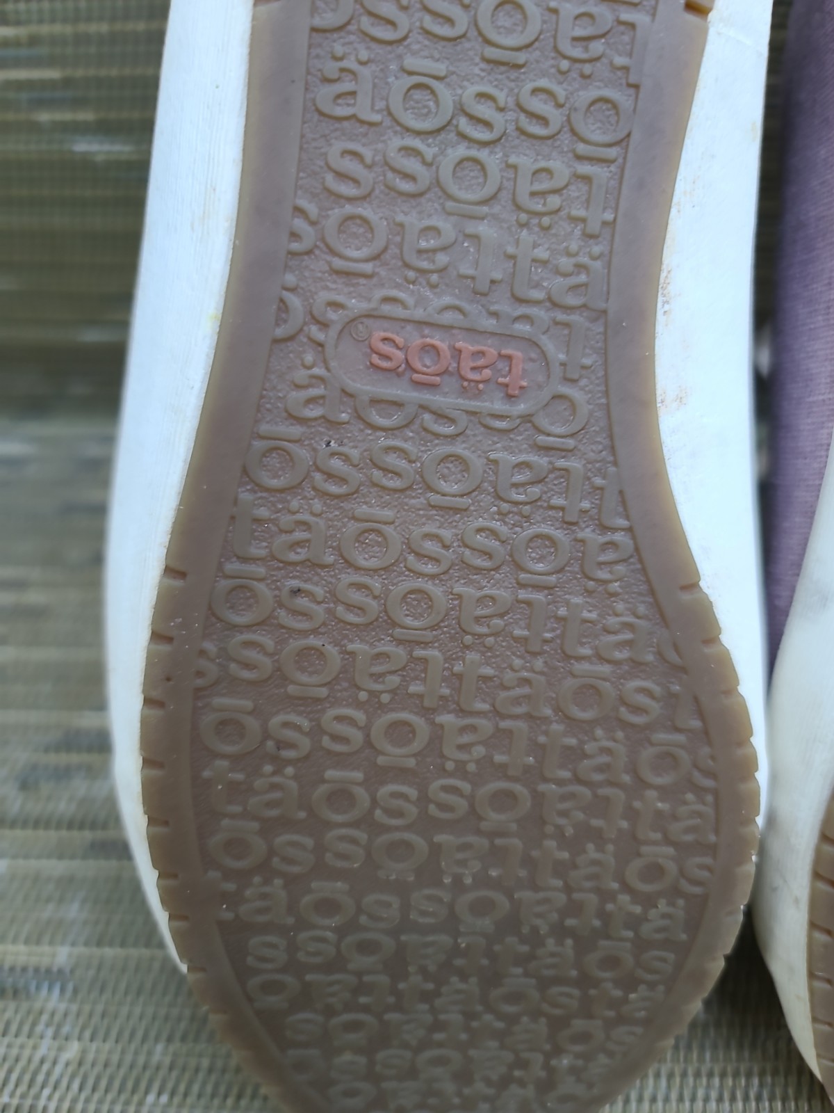 Taos Star Washed Canvas Low Top Sneakers Shoes 7 Blush Lavender