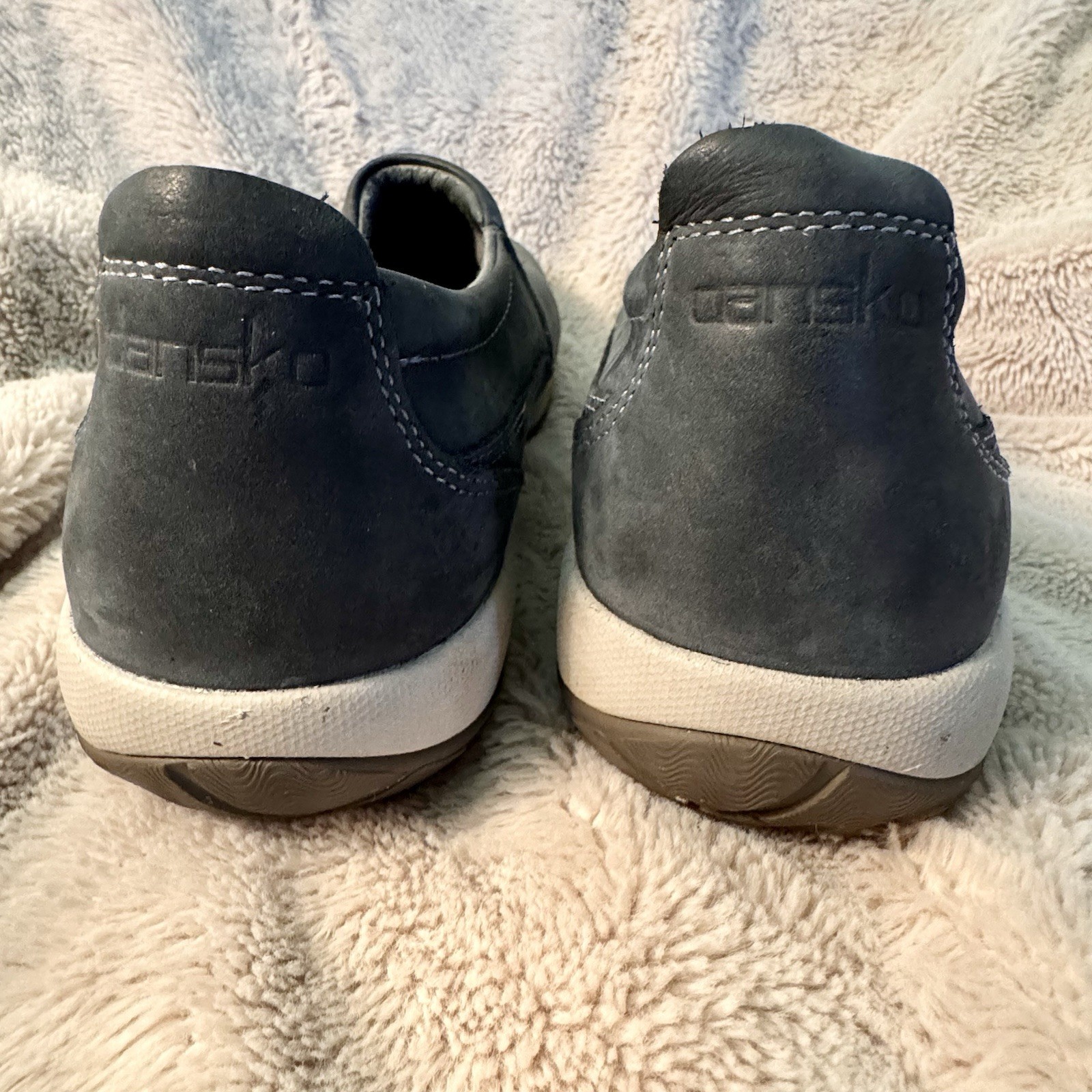 Dansko Patti Shoe Women 39 8.5-9 Gray Blue Nubuck Slip On Vibram Waterproof Clog