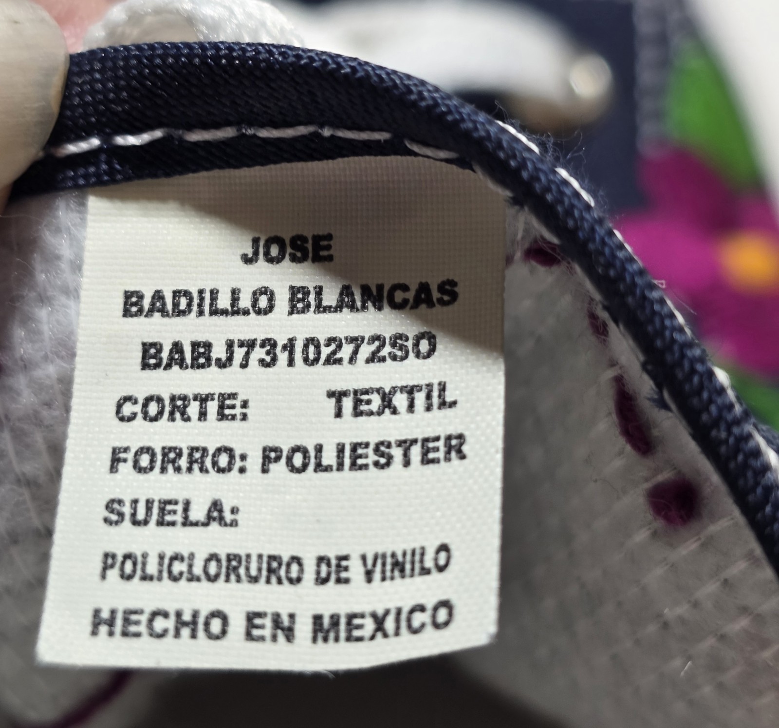 Mexican Artisanal Tennis Shoes Sz 7.5/8 Embroidered Flowers Cottage Core Boho