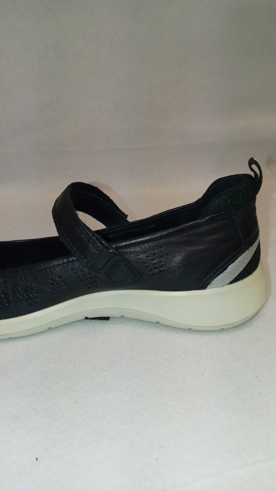 Ecco Black Leather Mary Jane Hook & Loop Shoes Size 37 / 7