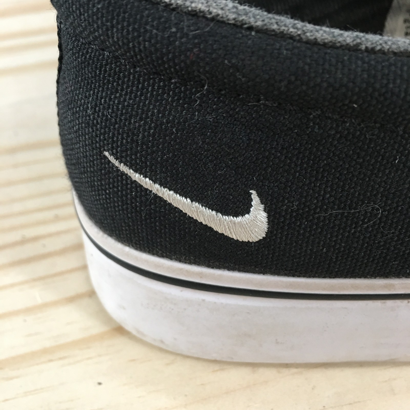 Nike Shoes Womens 6.5 Court Royale AC Slip On Sneakers Black Low Top BQ9138-001