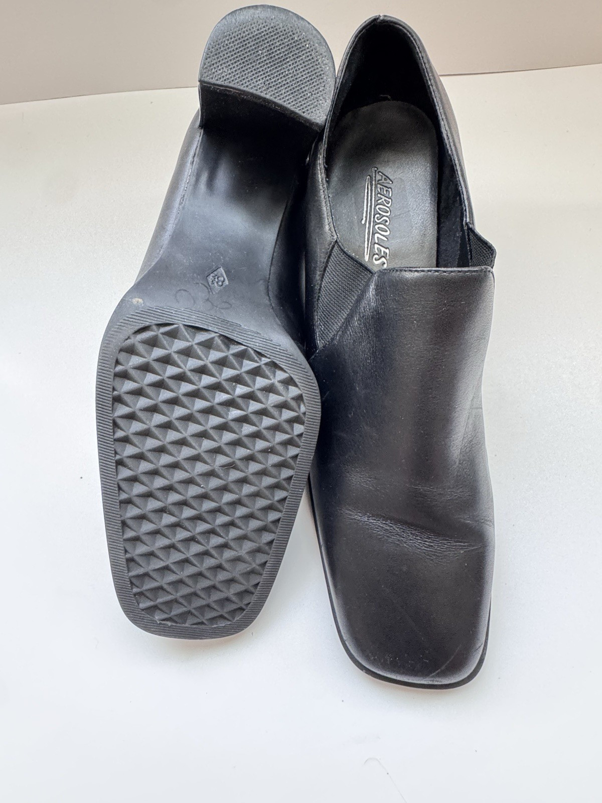 Women’s Aerosoles Black Proven Winner Block Heel Size 8.5