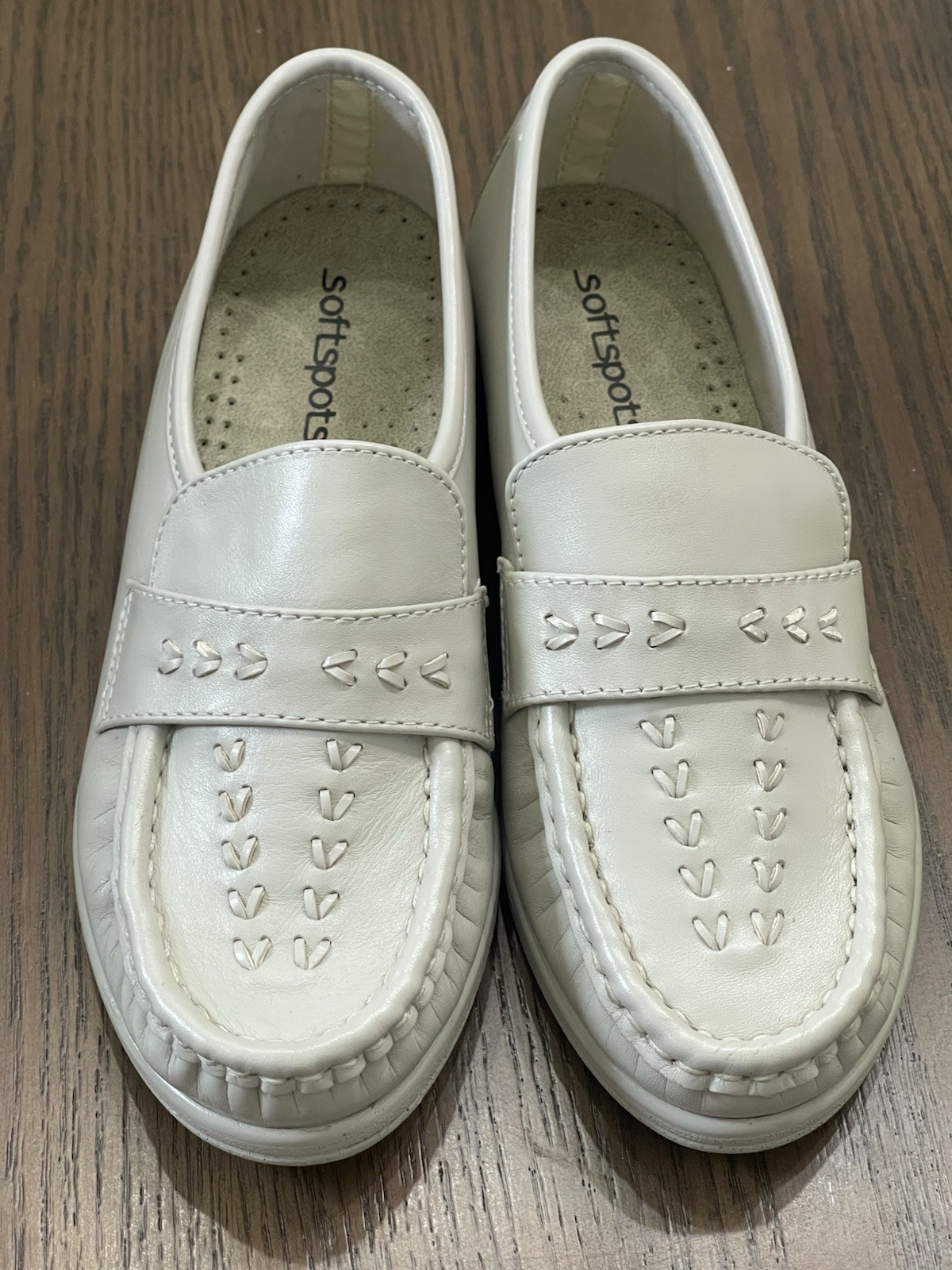 Women’s Vintage SOFTSPOTS Venus Leather Shoes NIB 6W Bone Grandma Grannycore