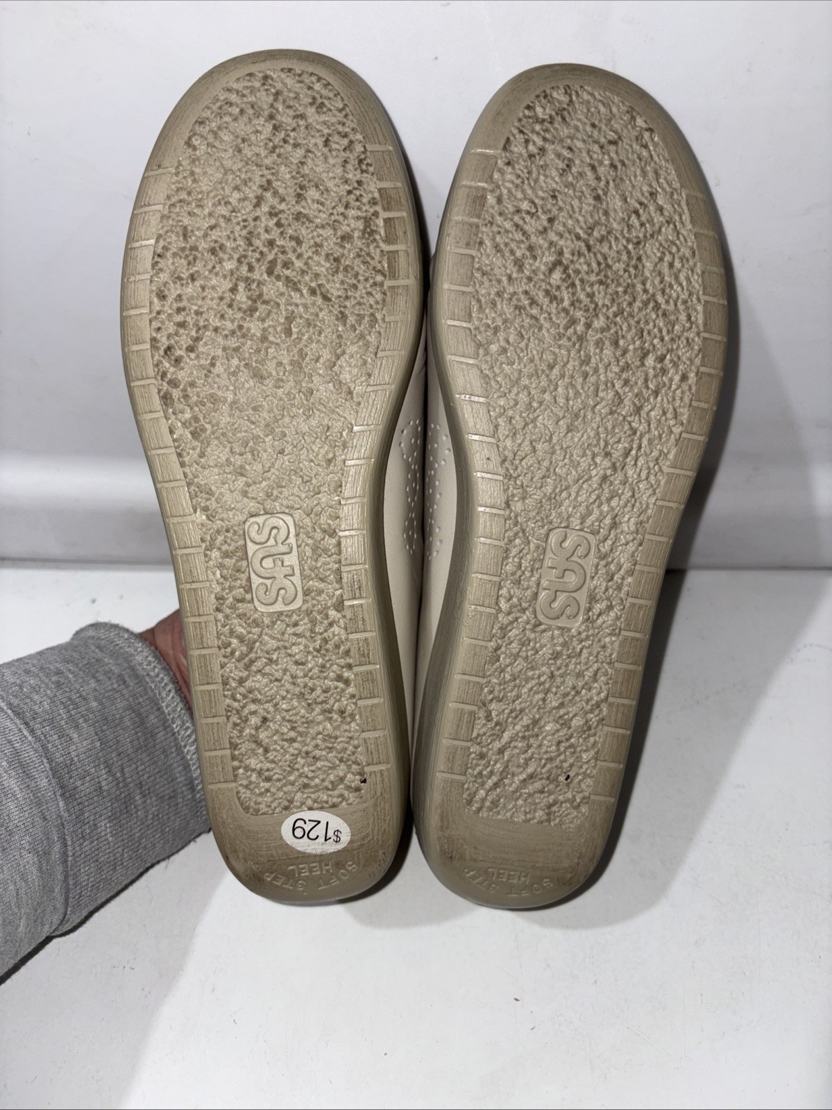 SAS Siesta Womens Shoes 8.5 M Beige Lace Up Leather Handsewn Moccasin USA Made