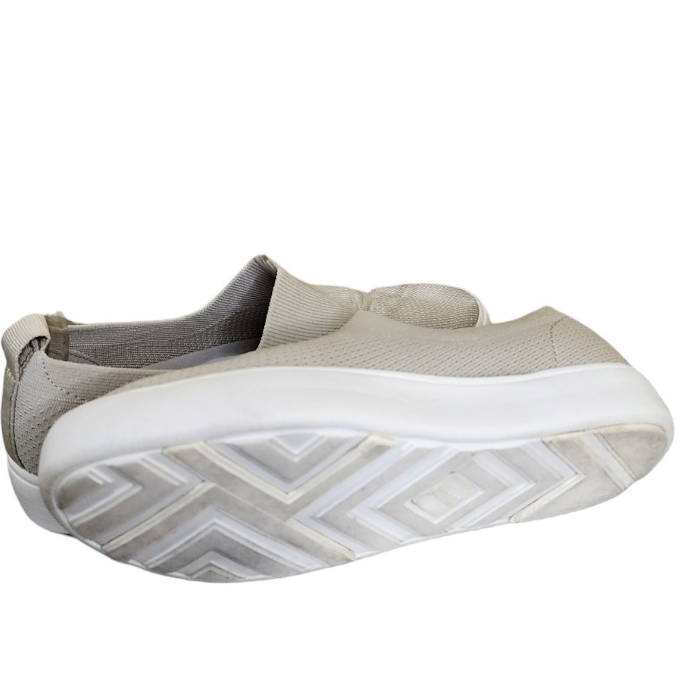 Cougar Hula Dove Gray Slip-On Comfort Sneakers Women’s Size 6