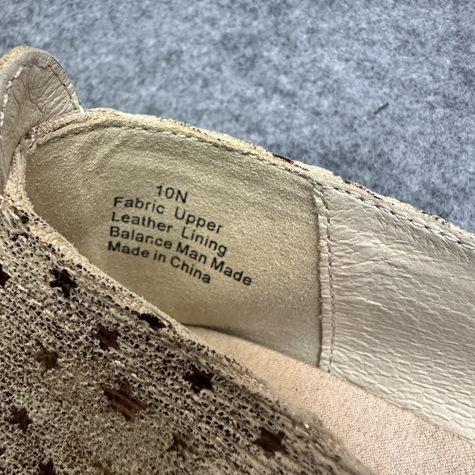 David Tate Women’s Comfort Shoes 10N Beige Star Print Slip-On Metalic Gold