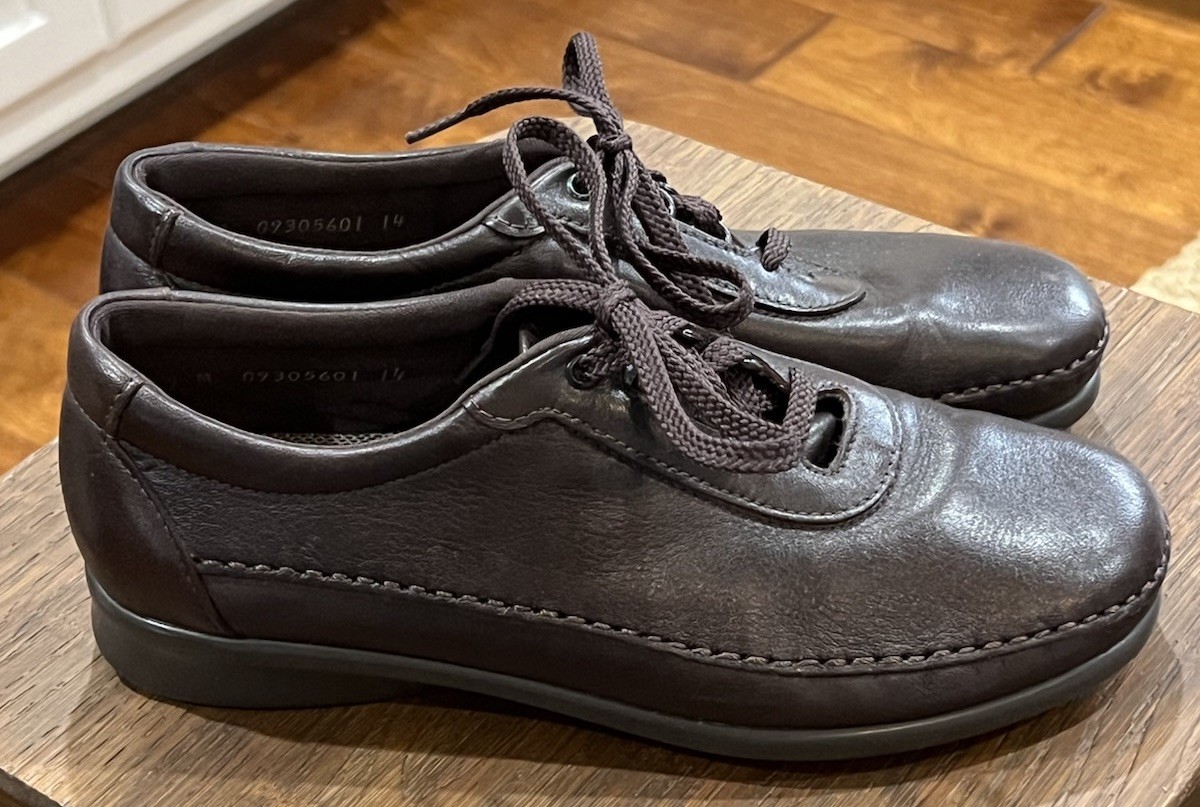 SAS Traveler lace-up shoes in brown leather Medicare-Approved Size 7