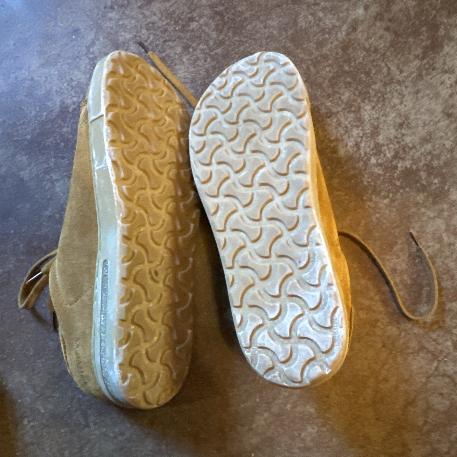 Birkenstock Bend Low Women’s Size 9 US 40 EU White Tennis Shoes