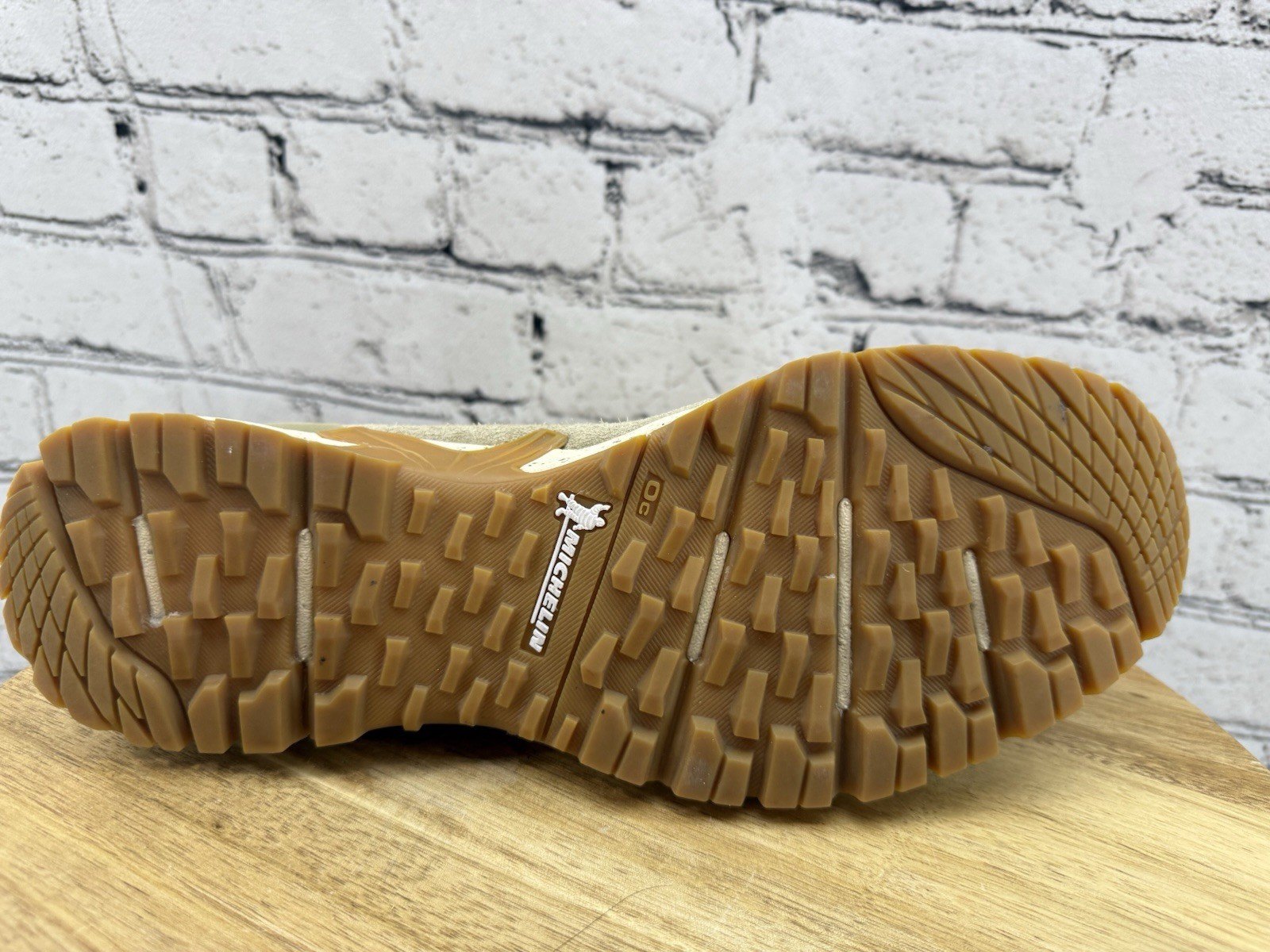 Garmont Tikal Walking Trail Hiking Suede Sneakers Shoes Women’s 10 Beige