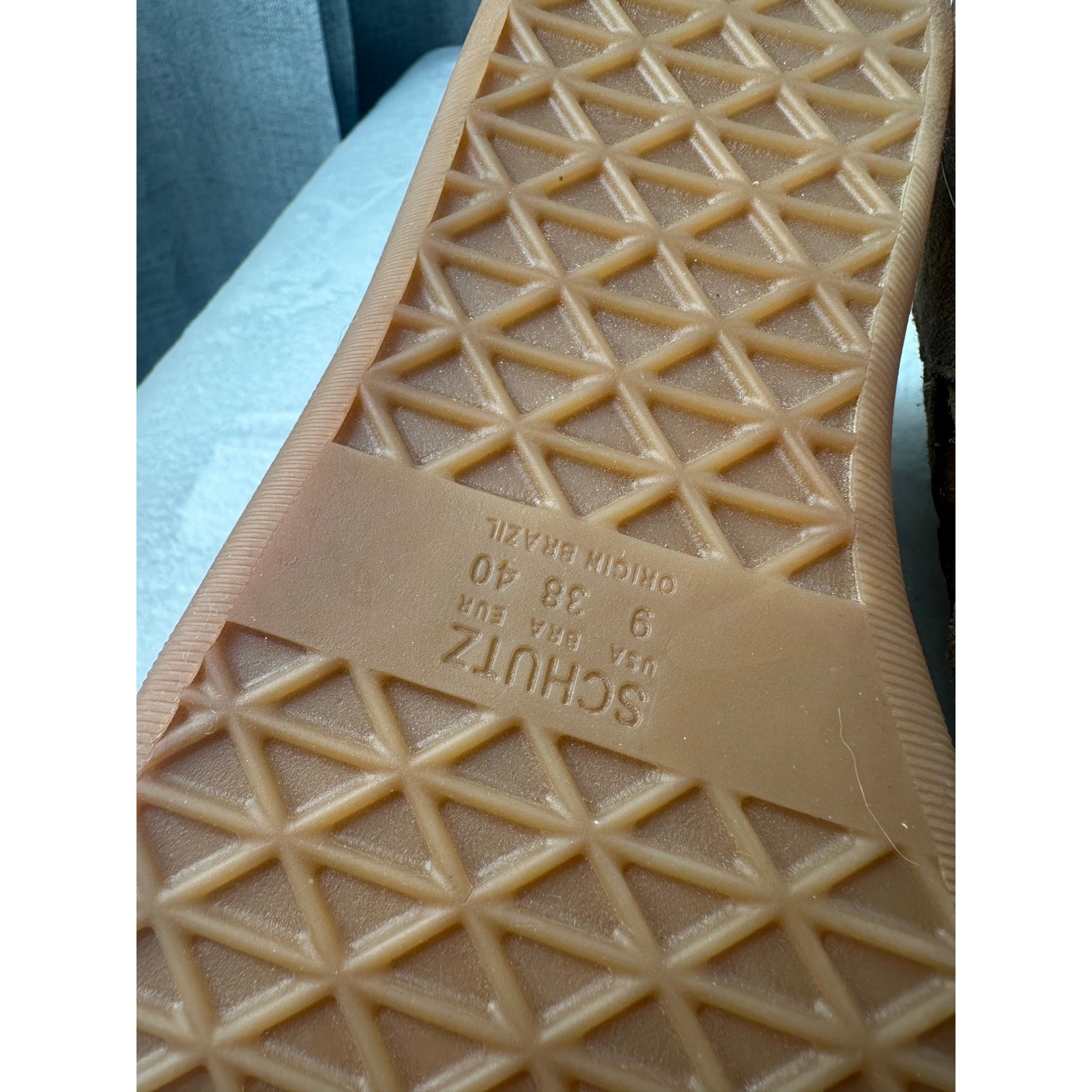 Schutz Pony Hair Camurcao Sunkiss Wedge Heeled Sneaker Size 9 EUC