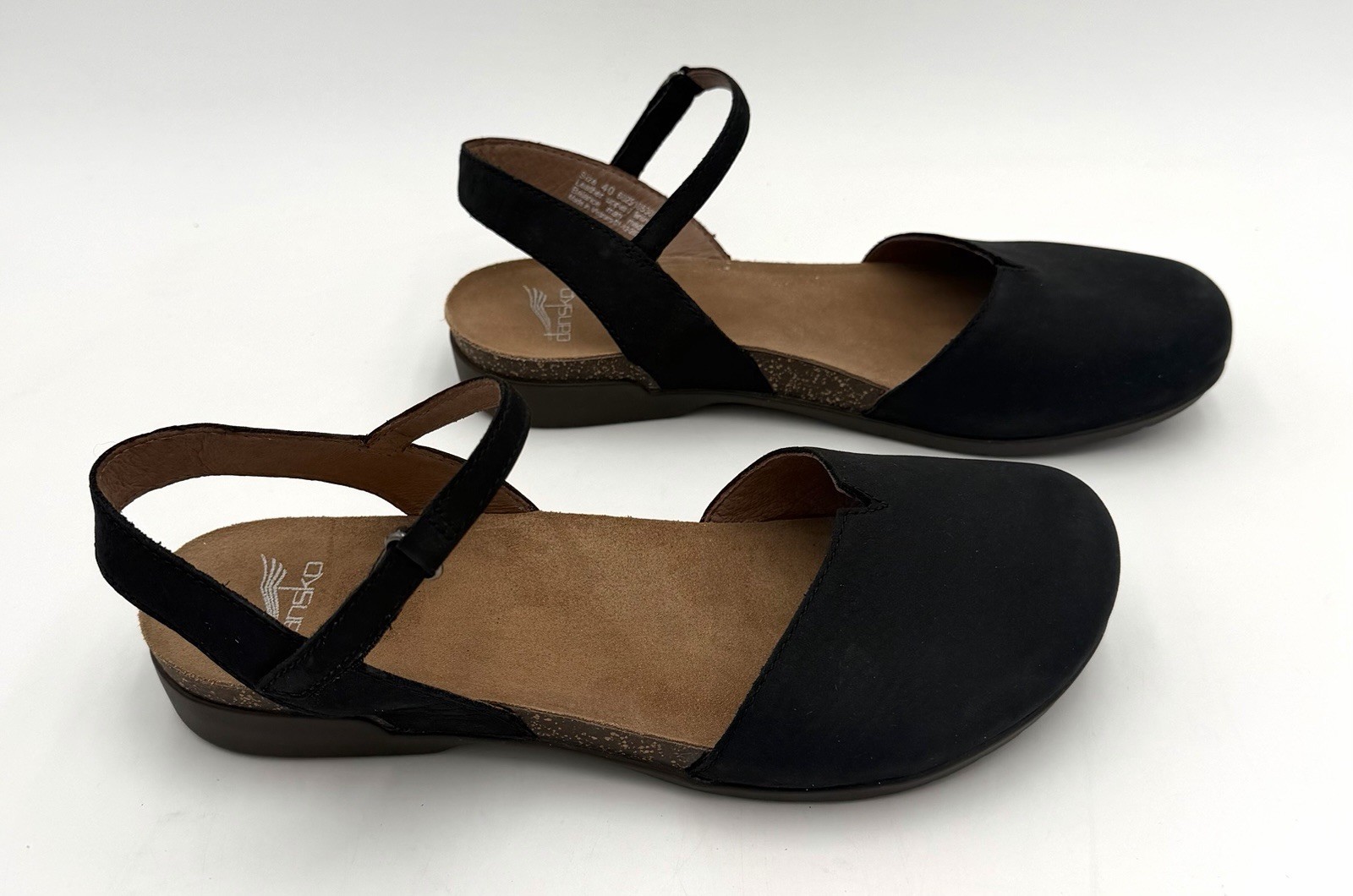Dansko Rowan US 9 EU 40 Black Nubuk Leather NEW