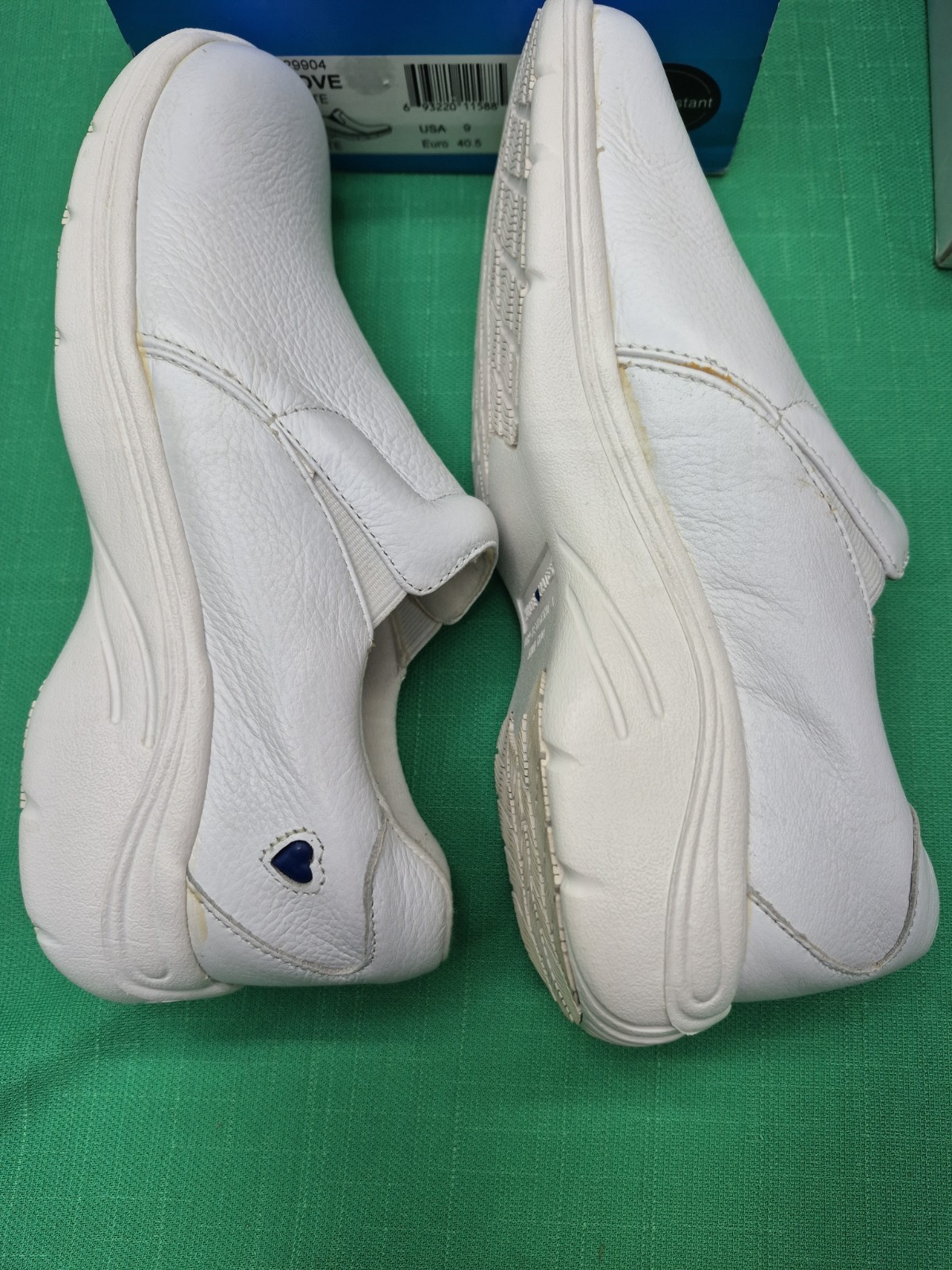 (M) 229904 NURSE MATE WOMEN SHOE DOVE WHITE SLIP RESISTANT NEW w BOX Euro 40.5