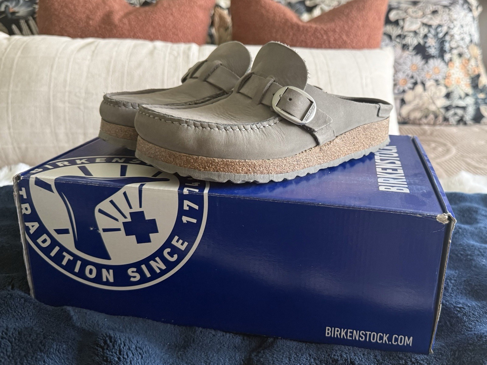Birkenstock Buckley Clogs Dove Gray Nubuck Leather EU 37 US 6 Narrow w/ Box