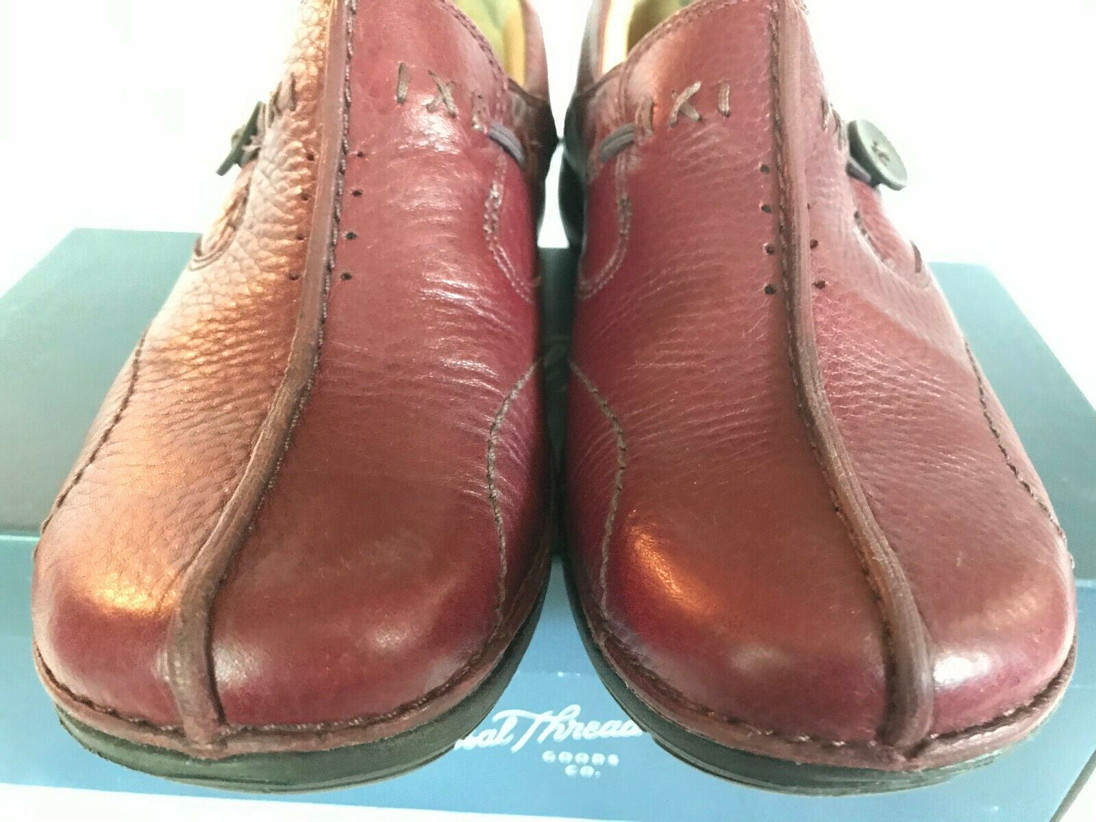Clarks Un.Loop 86482 Red Leather Button Split Loafers Shoes Women’s US 6M