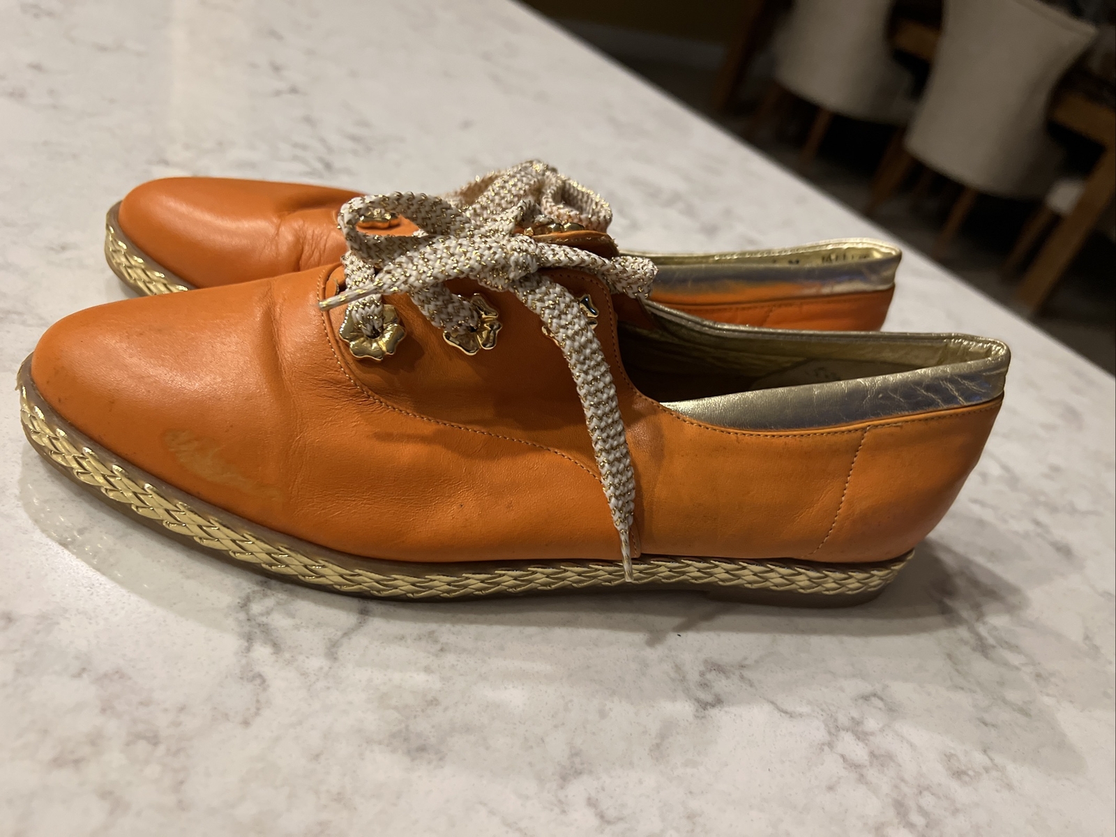 VINTAGE BALLY JALLUT Orange Leather Gold Trim Flats Sneakers Sz 6 M