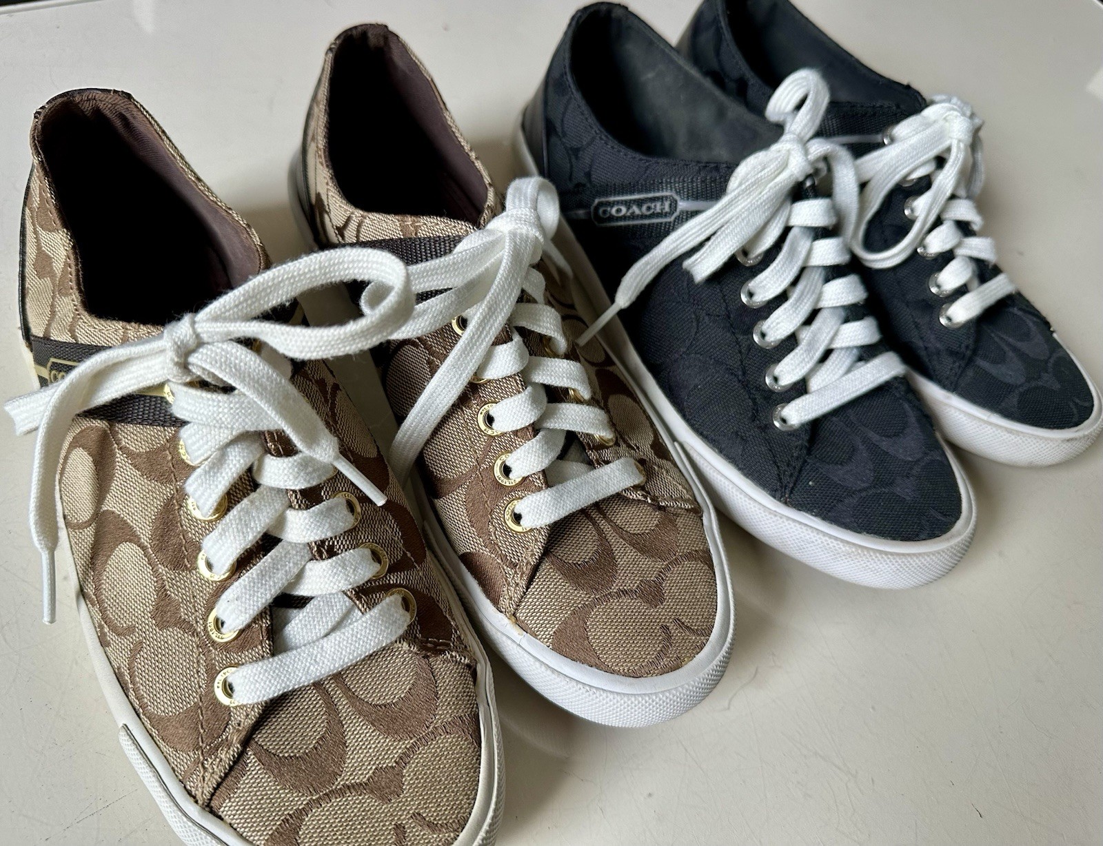 Coach Women’s Lesley Q1402 Signature Sneaker Shoe Black Brown Lot 2 – SIZE 6.5