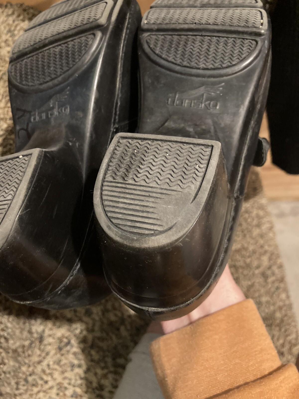 Dansko Solstice Button Strap Black Closed Clogs Professional Size 39 US 8.5-9