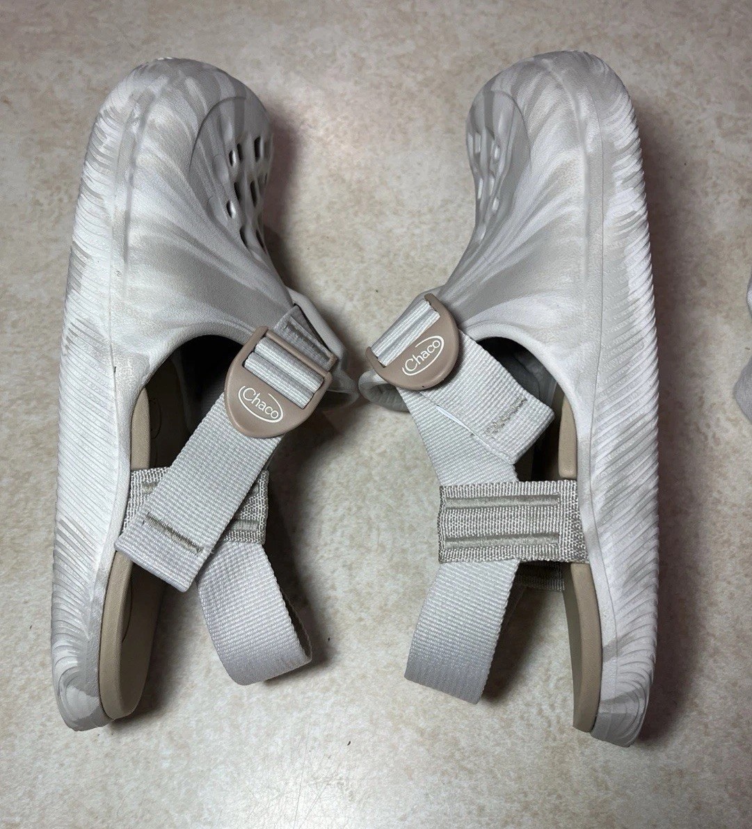 Chaco Chillos Sandals Womens 7 Clog Shoe Dessert Sand Tan White BNWOB