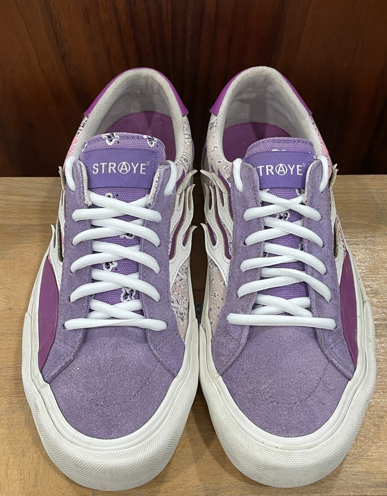 Straye Logan Mixed Rag Purple Pink Flame Skateboard Shores-Women’s 9.5