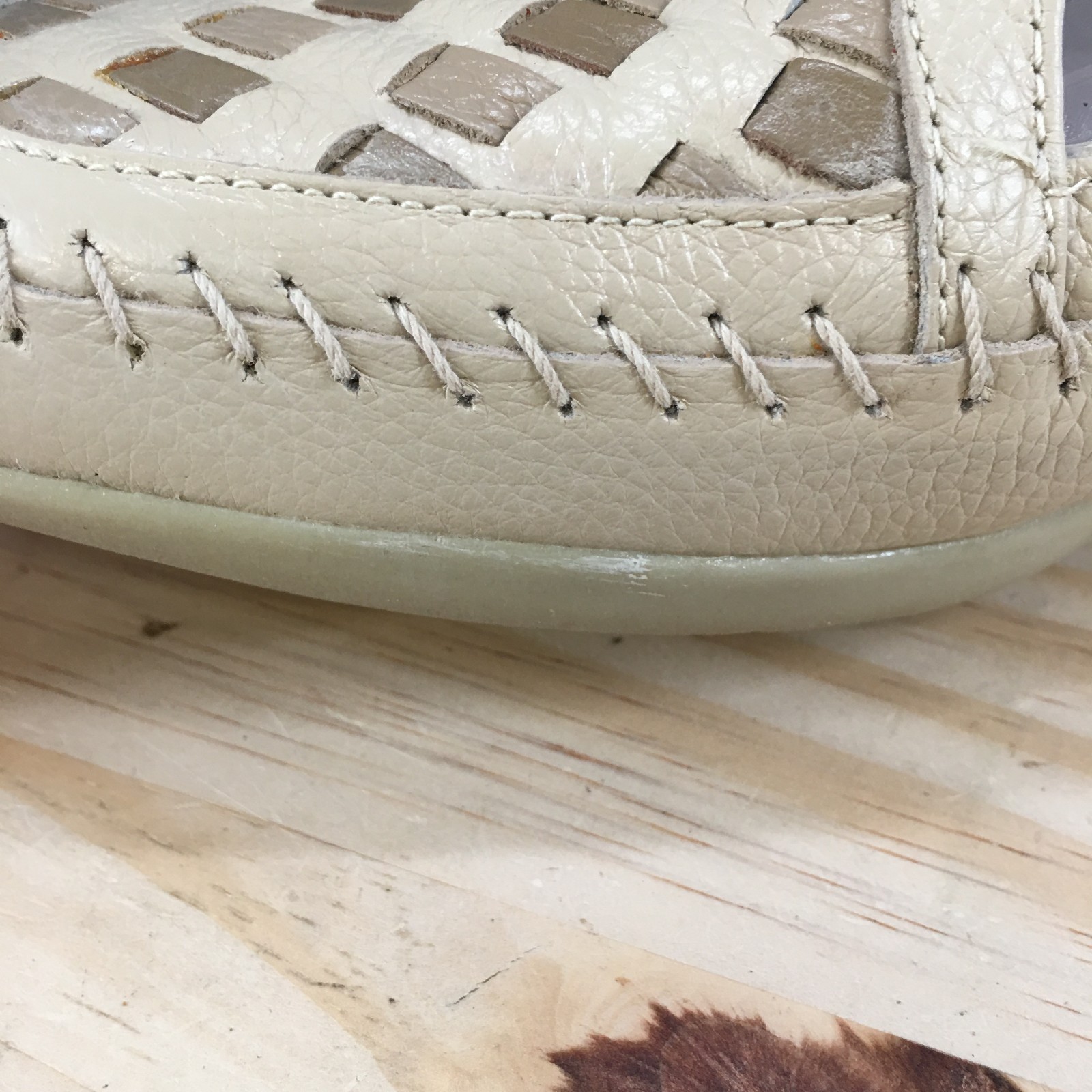 Mushrooms Shoes Womens 7 M Beige Mary Jane Leather Woven Casual Hook & Loop Low
