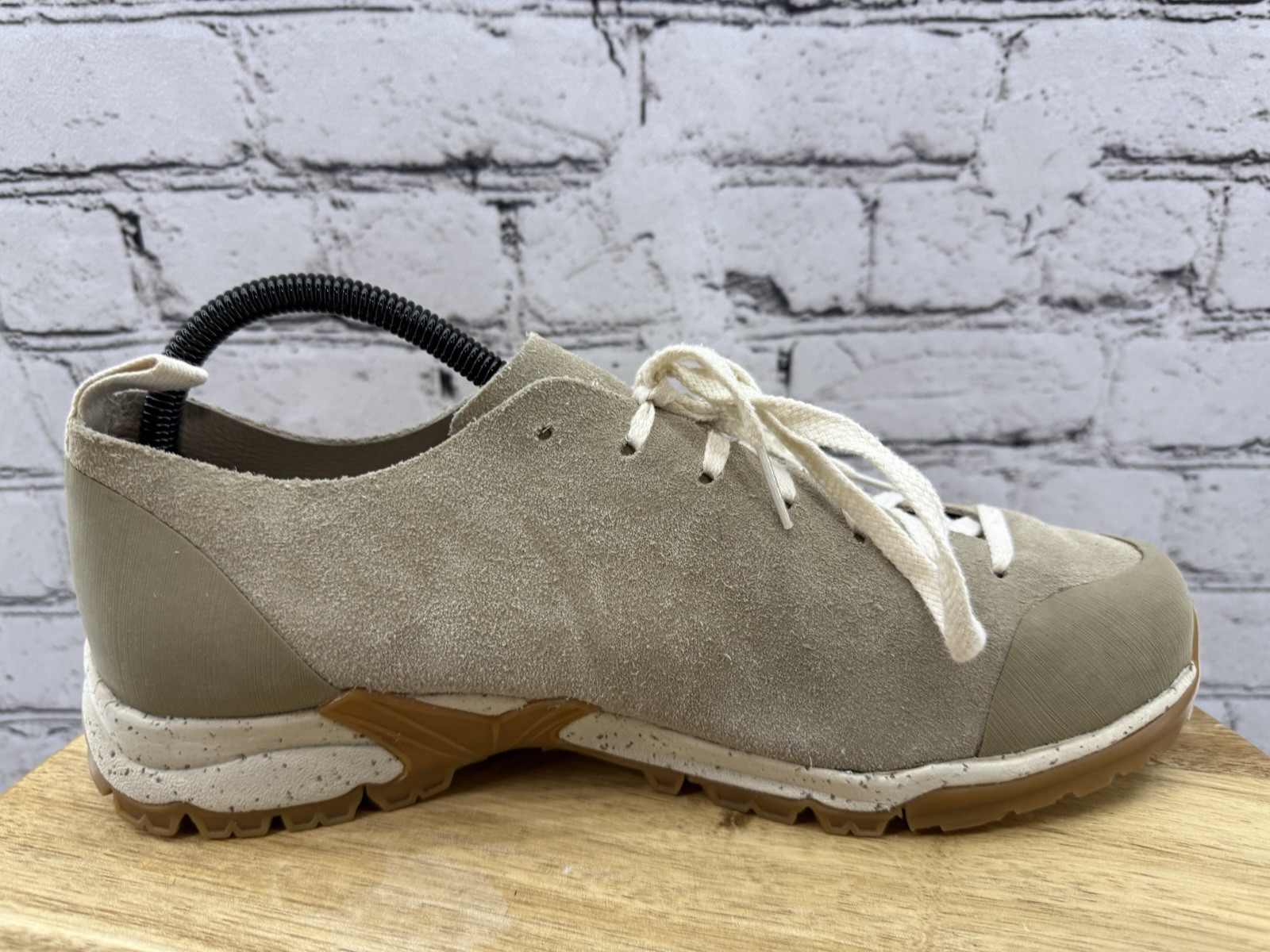 Garmont Tikal Walking Trail Hiking Suede Sneakers Shoes Women’s 10 Beige