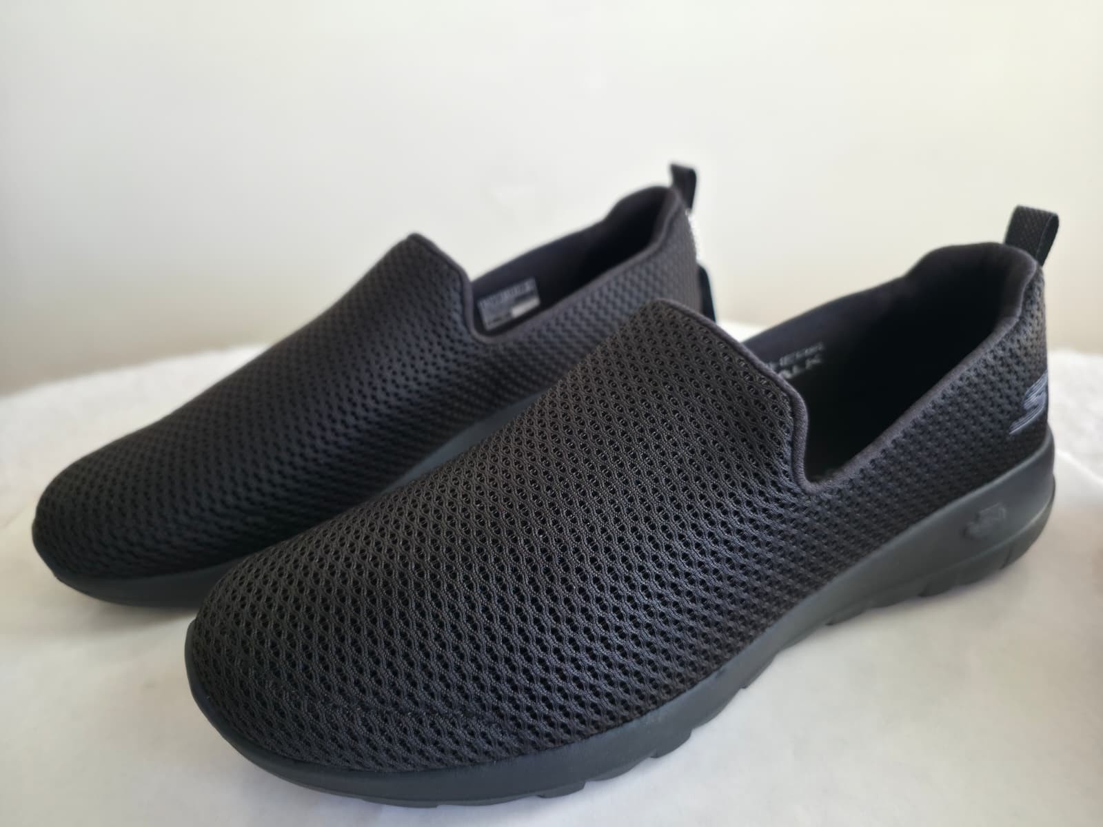 Skechers Go Walk Joy Slip-On Women’s Black Size 10 Narrow Fit NEW w/ Box