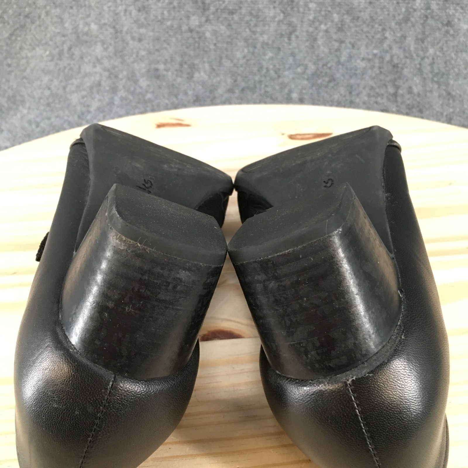 Unstructured By Clarks Shoes Womens 8.5 Wide Mary Jane Black Almond Toe Block