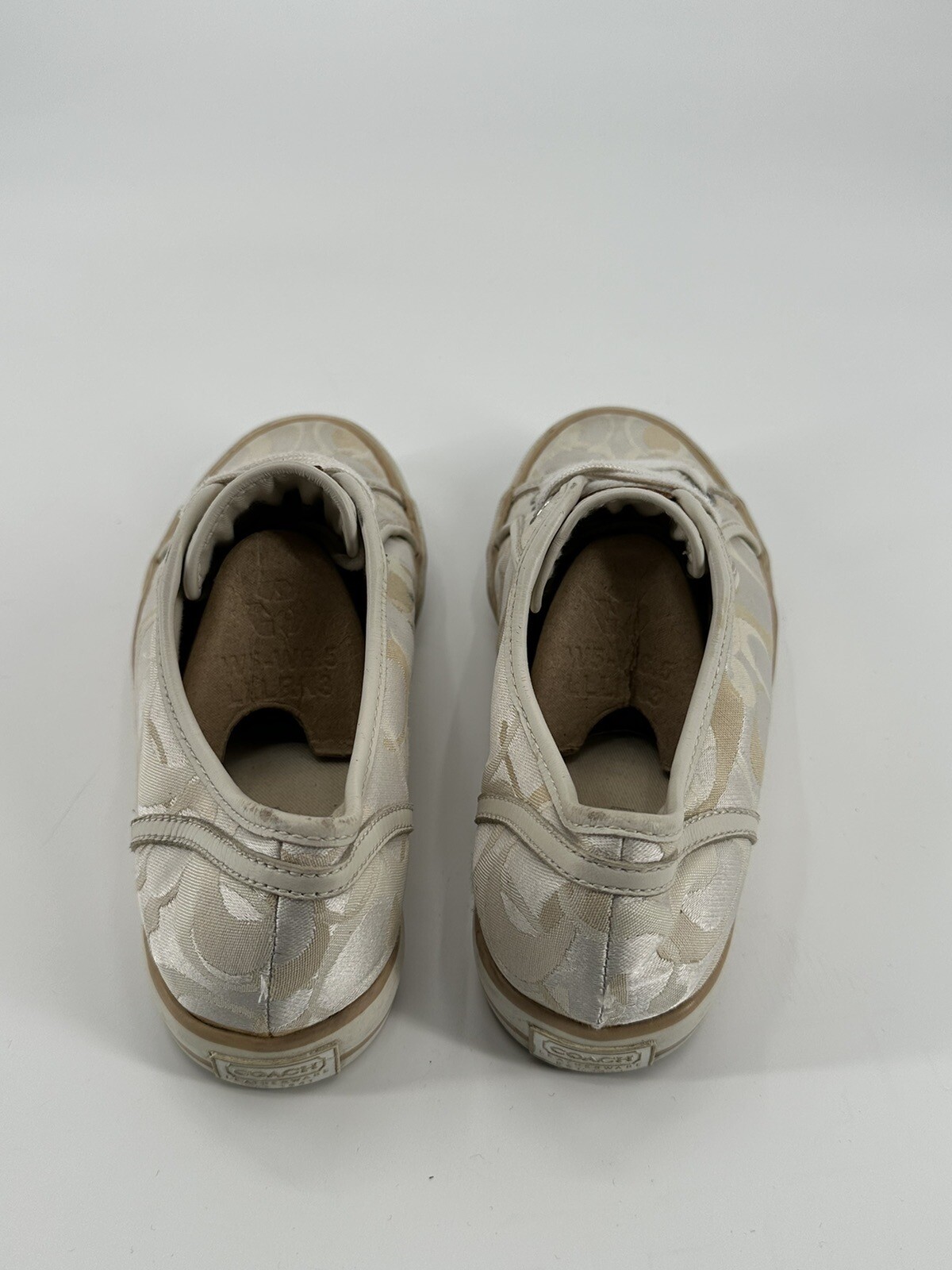 Coach Women’s Beige/White Signature Print Lace Up Casual Shoes – Size 6.5B