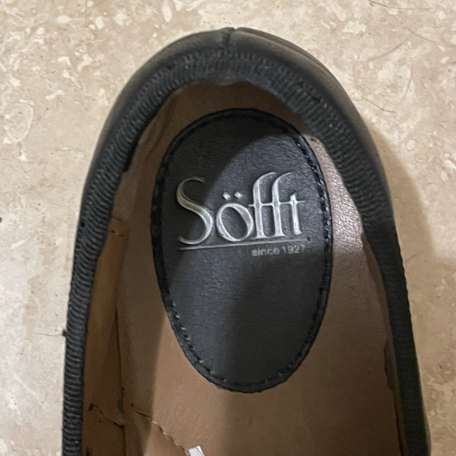 SOFTT Black Minta Leather Slip On Sneaker Sz 8M