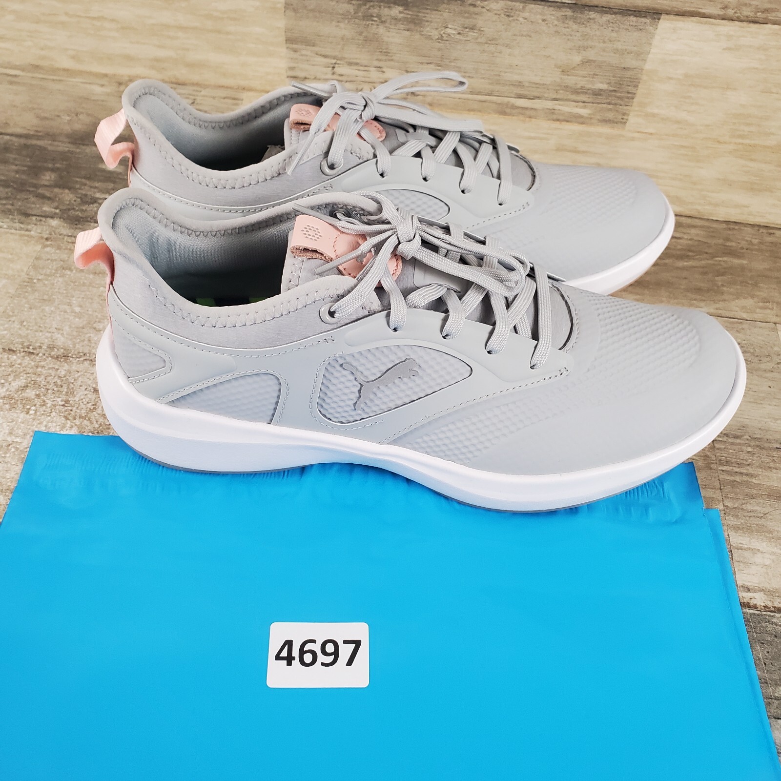 Puma Ignite Malibu Womens Golf Shoes Sz 7 Running Gray White Lace-Up Sneakers