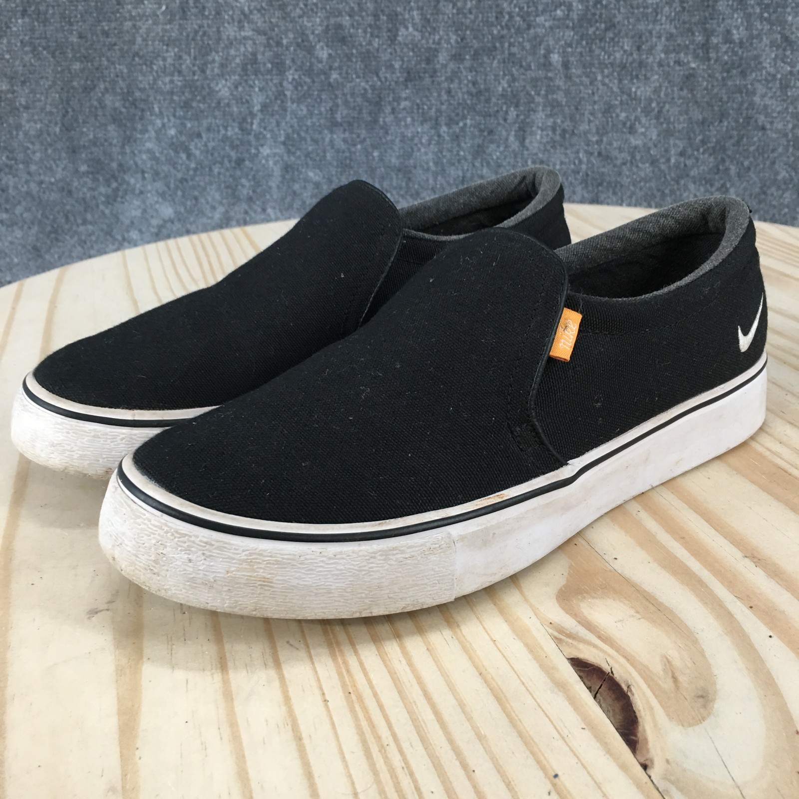 Nike Shoes Womens 6.5 Court Royale AC Slip On Sneakers Black Low Top BQ9138-001