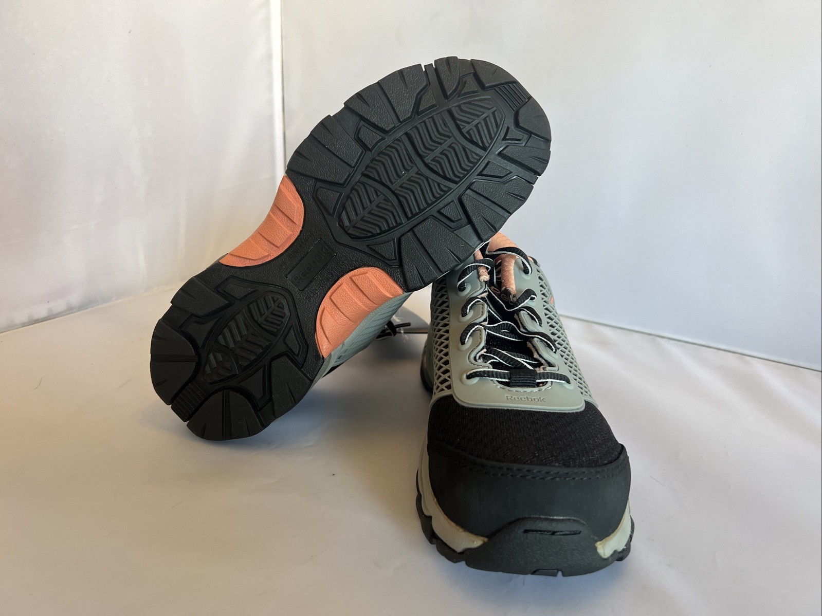 Reebok Heckler RB-427 Women’s Size 6W Composite Safety Toe Work Shoes