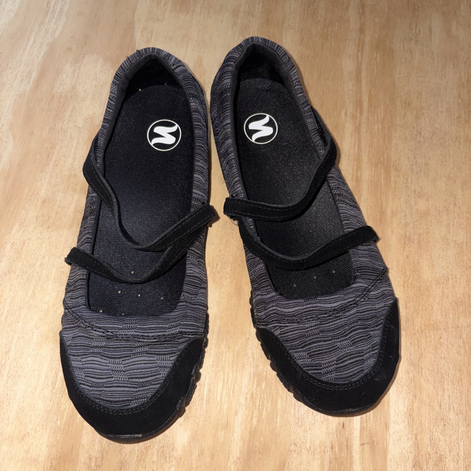 Skechers Outdoor Women’s Shoes Size 8 Black /grey Comfort Shoes