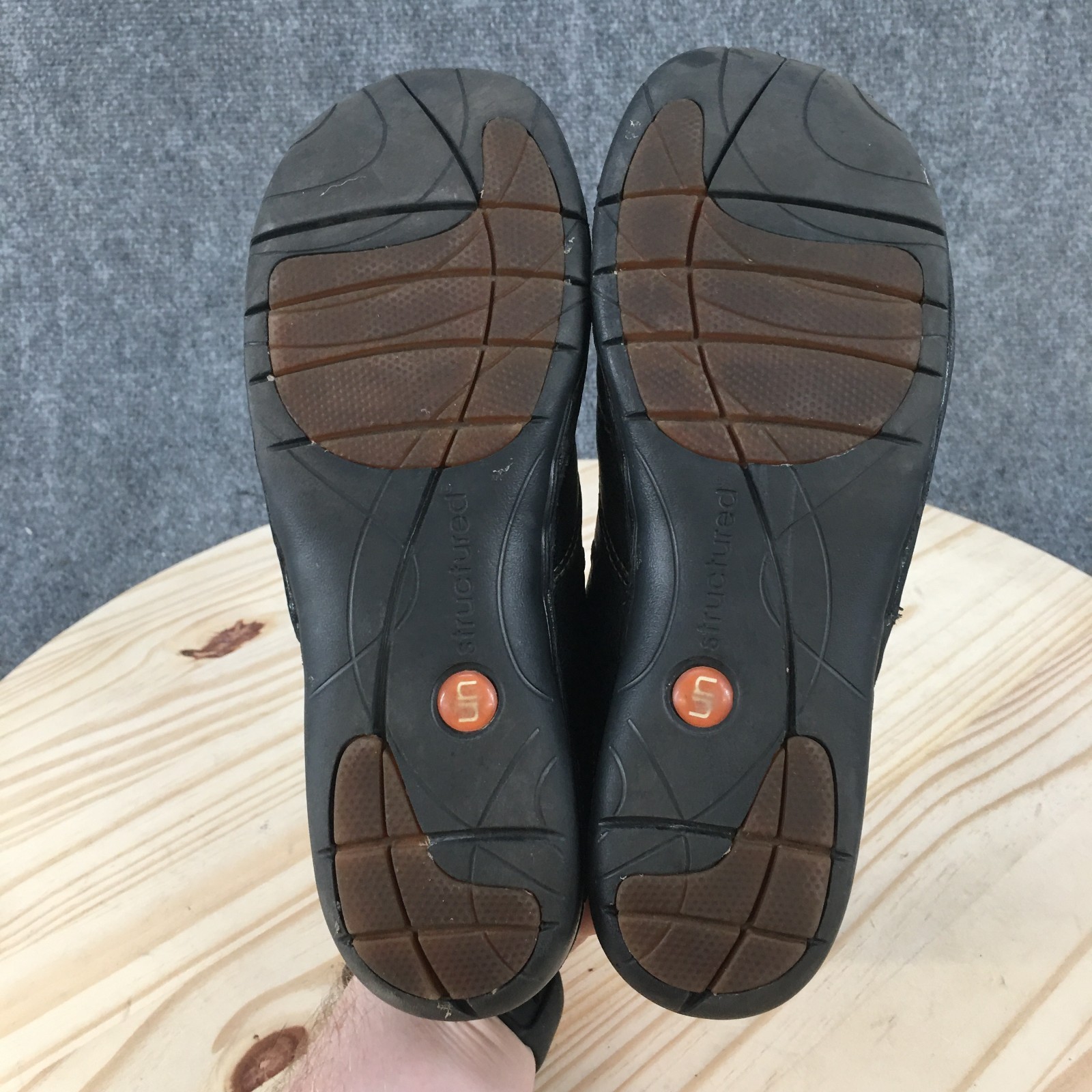 Unstructured Clarks Un Loop Loafer Shoes Womens 8.5 Wide Button Leather Black