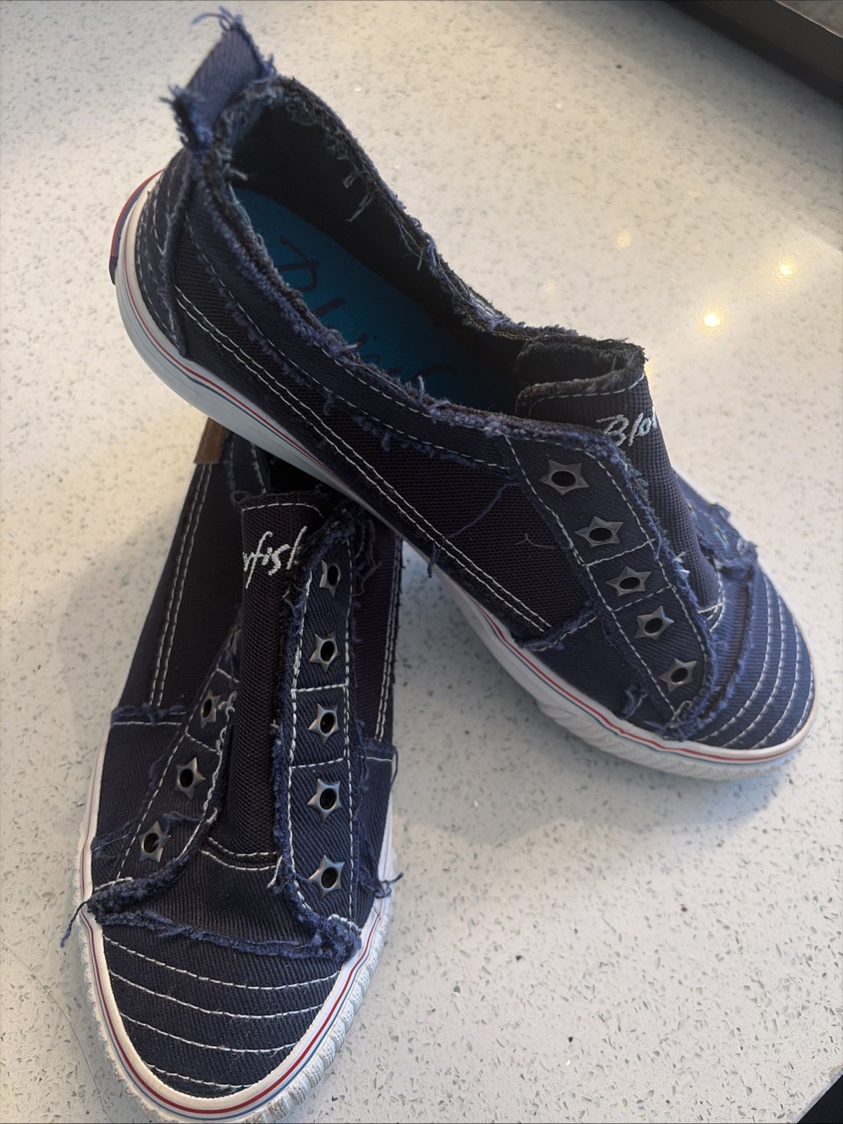 Blowfish Malibu Sneakers Slip On Sz 7.5 Gently Used Navy