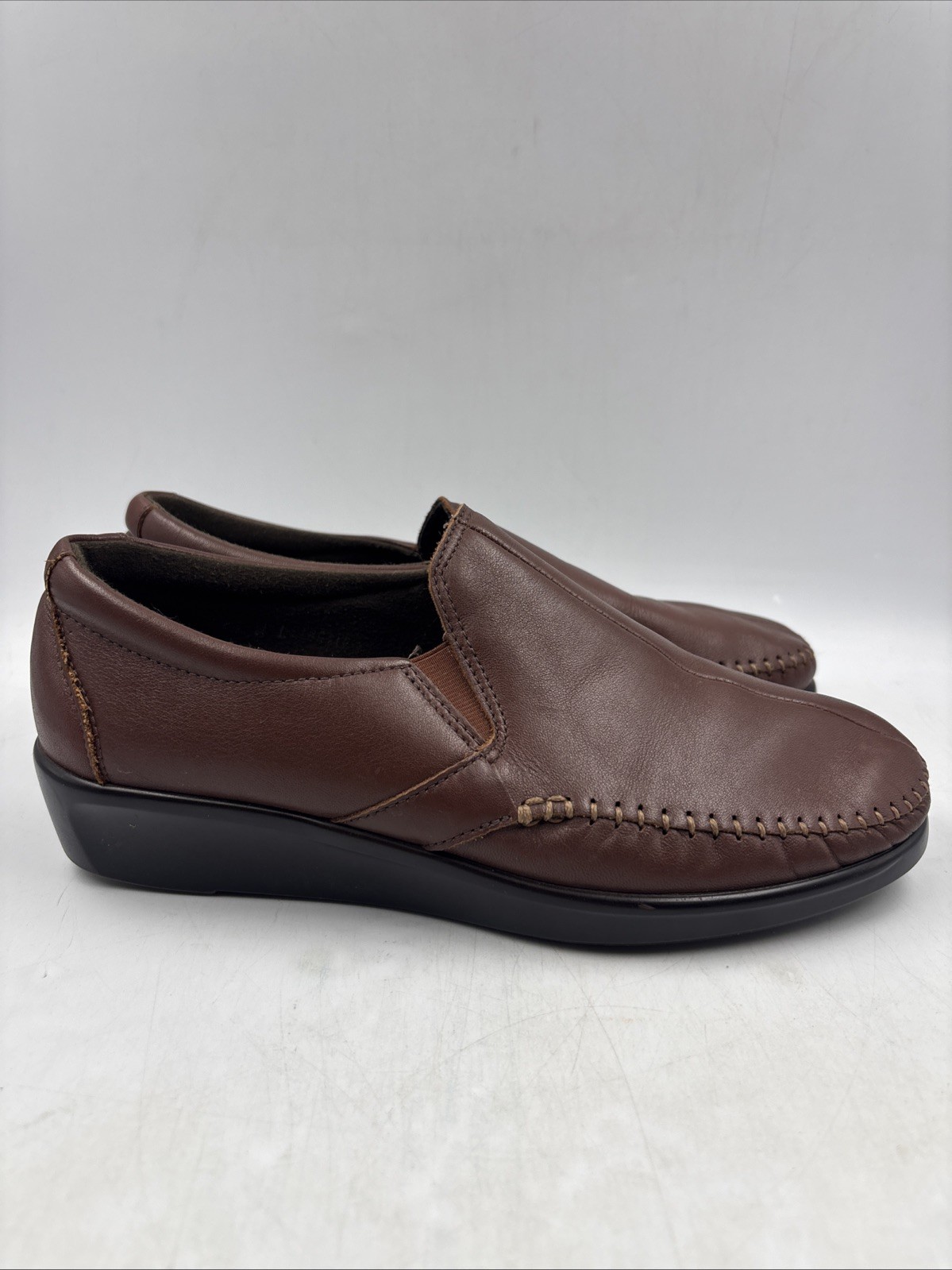 SAS Tripad Comfort Womens Work Shoes Size 7.5 W Brown Leather Hospital Clinic