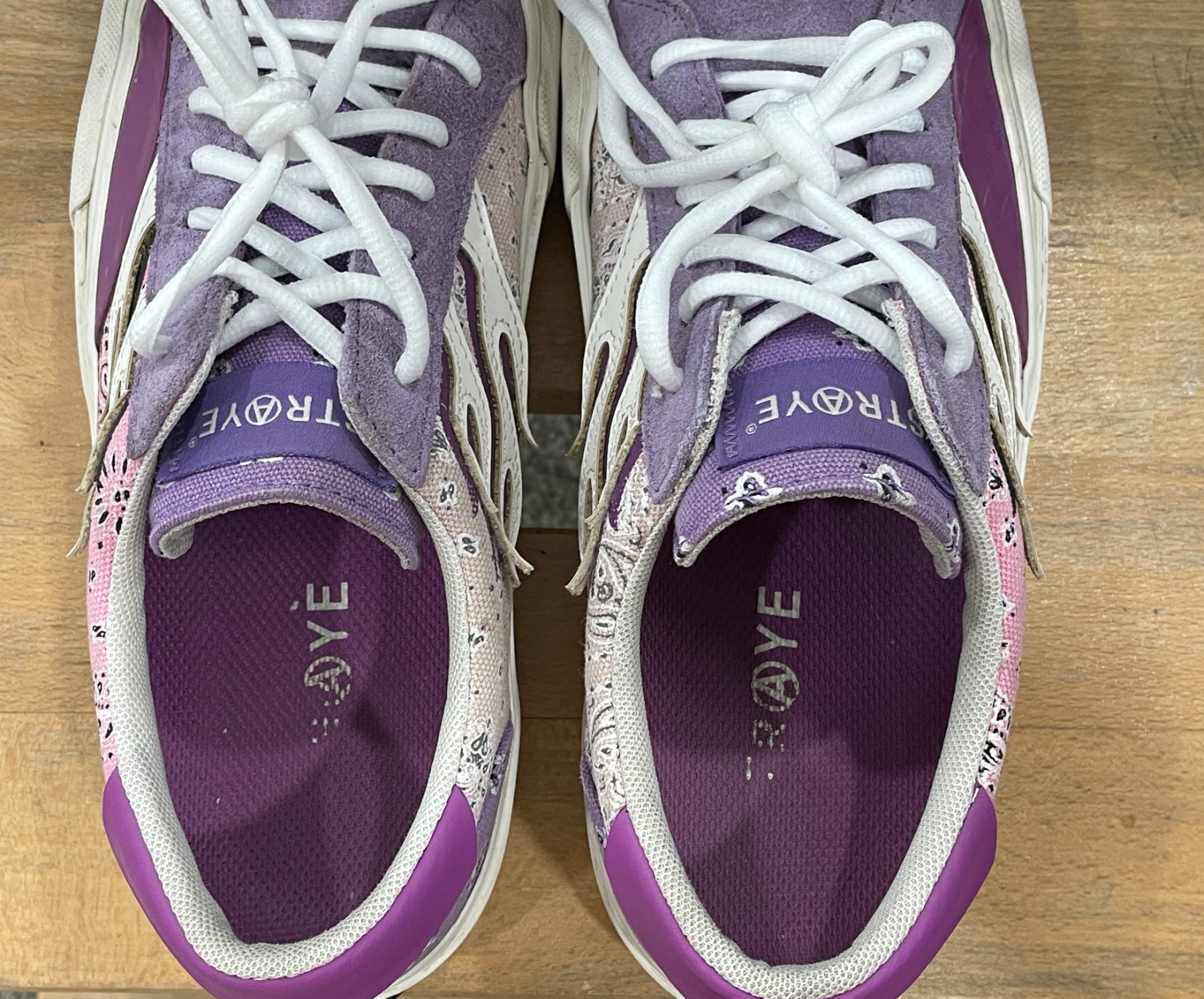 Straye Logan Mixed Rag Purple Pink Flame Skateboard Shores-Women’s 9.5