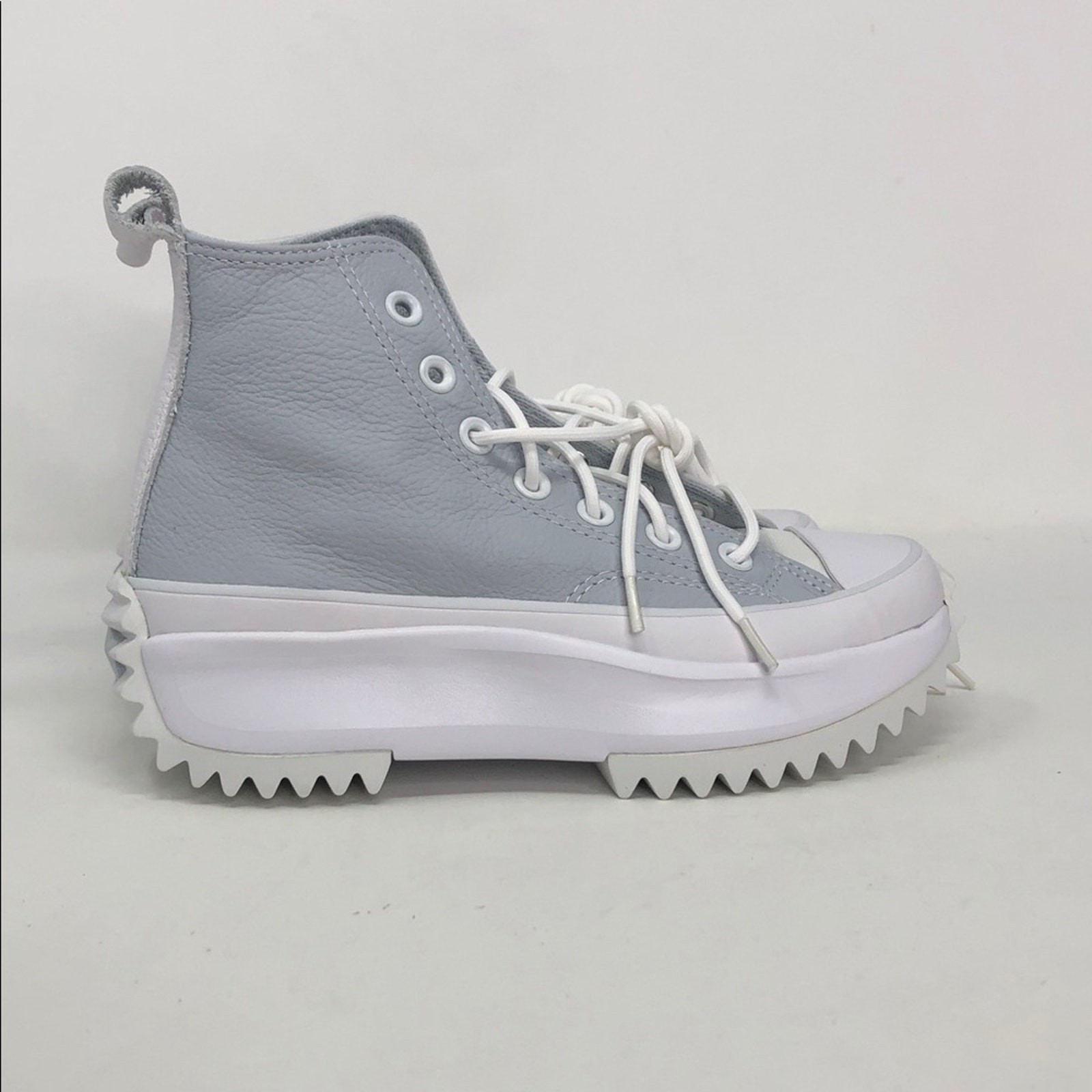 Converse Run Star Hike Hike White Moon Bathe Unisex Hiking Sneakers – Size 5