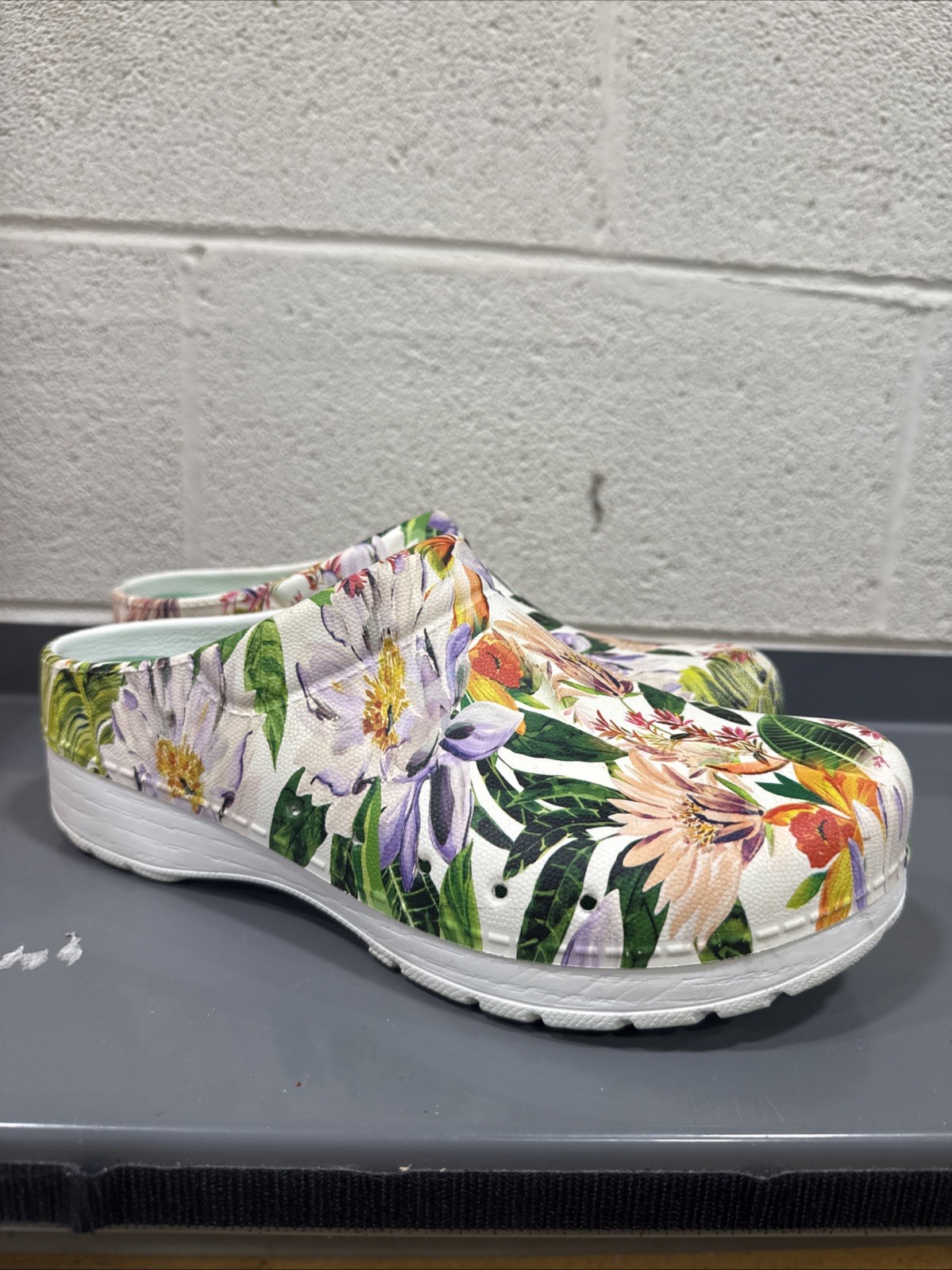 DANSKO Kane Clogs Floral Slip-on Shoes Womens Size US 9 – 9.5 EU 40 EXCELLENT!