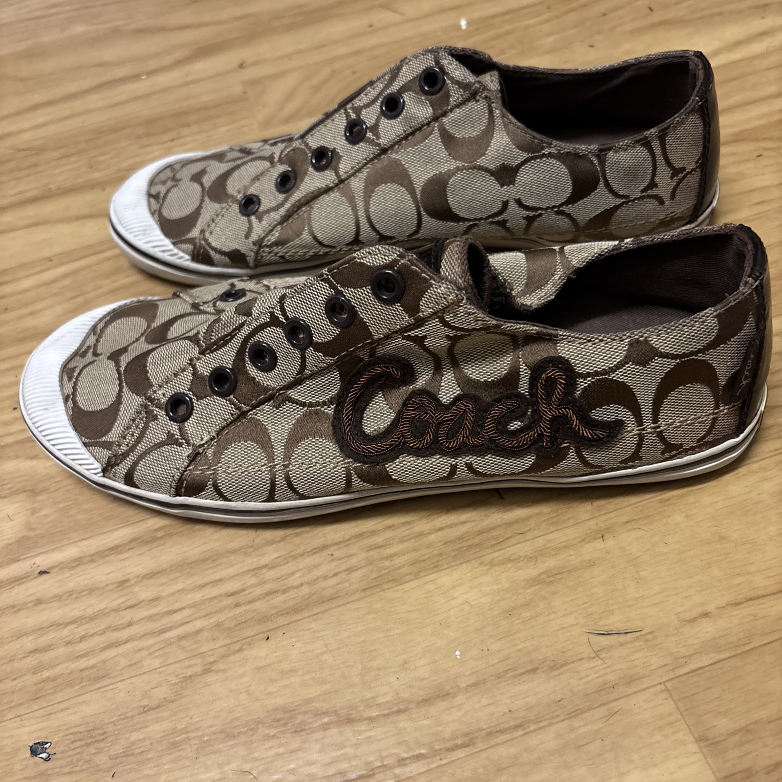 Coach Keeley Khaki Signature C Logo Sneakers Slip On Shoes Embroidered Women 8.5