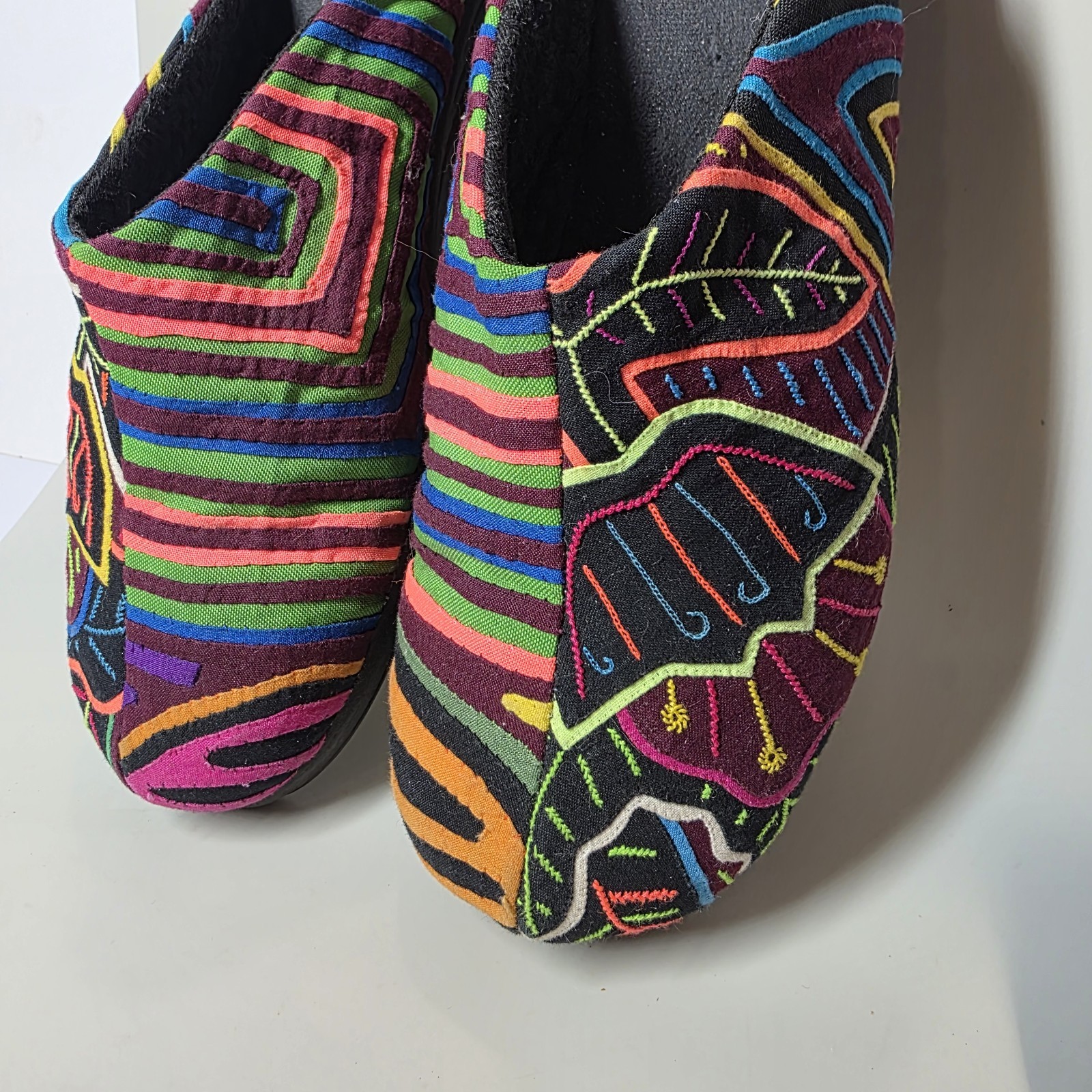 Tracking Natives Handmade Mola Embroidered Mule Shoes Colombia 39 8.5-9