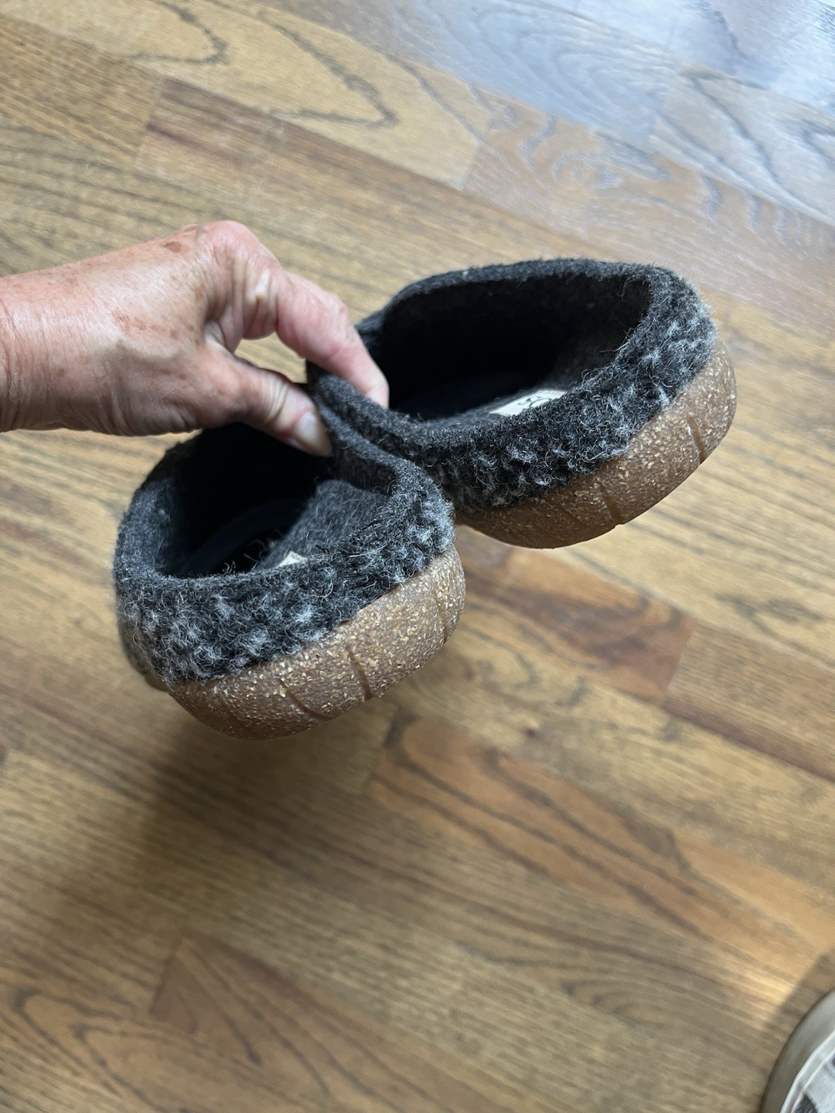 Taos Womens Sweet Wool Clogs Charcoal Gray Size 39 Grunge cottage Grampa Slip on