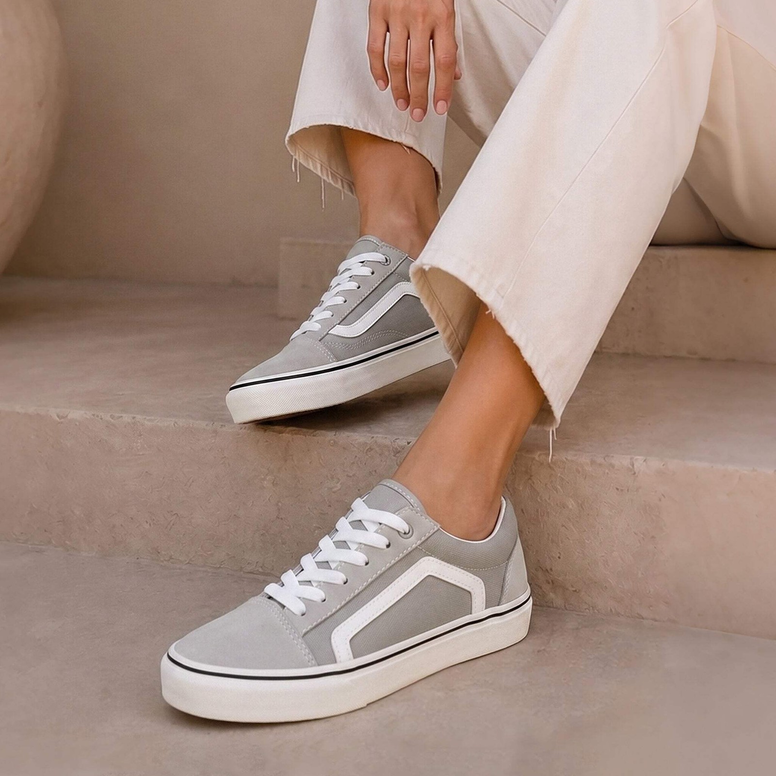 Women’s Classic Retro Canvas Faux Leather Sneakers Low Top Casual Walking Shoes