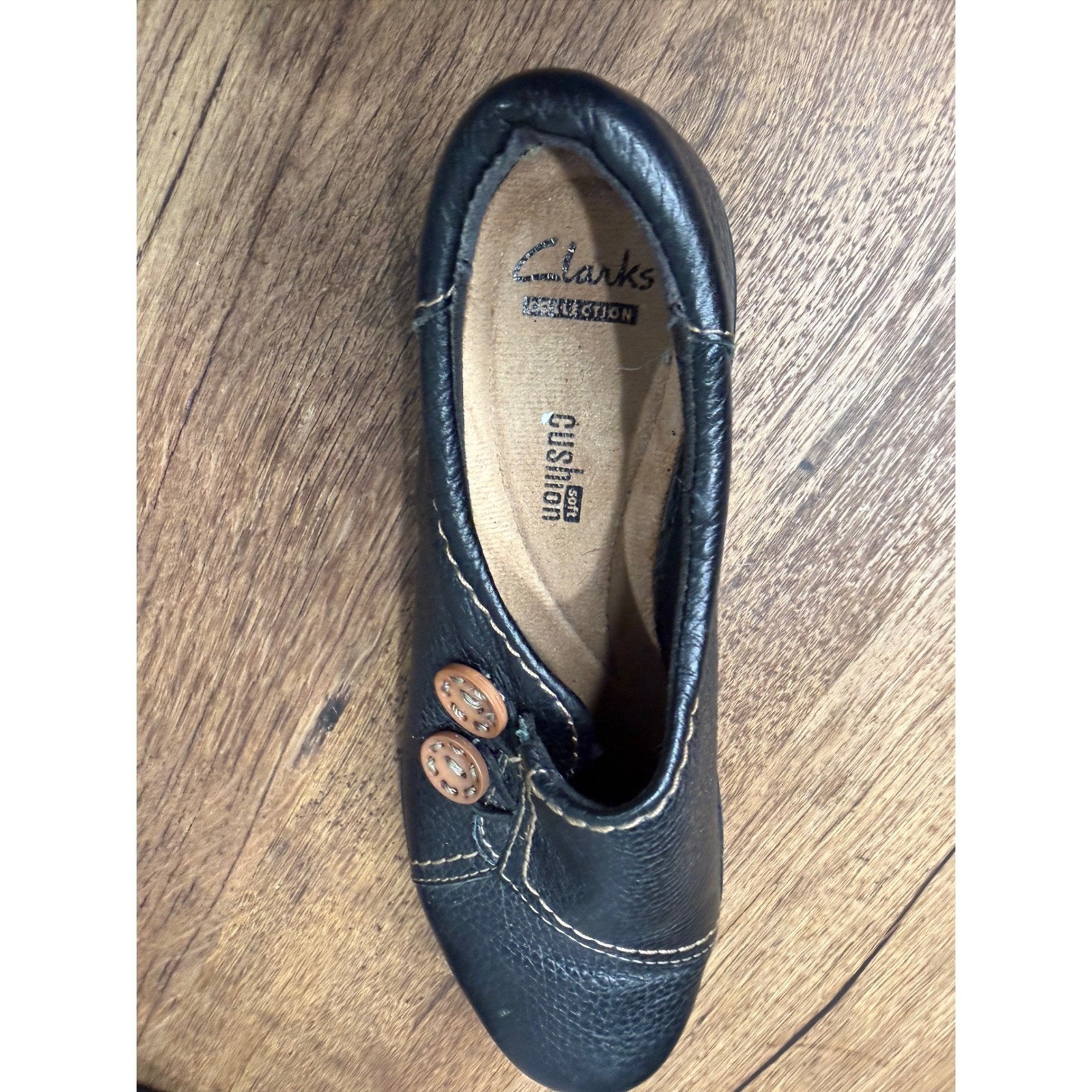 Clarks Collection Women Black Leather Button Slip On Shoes Comfort Size 6.5