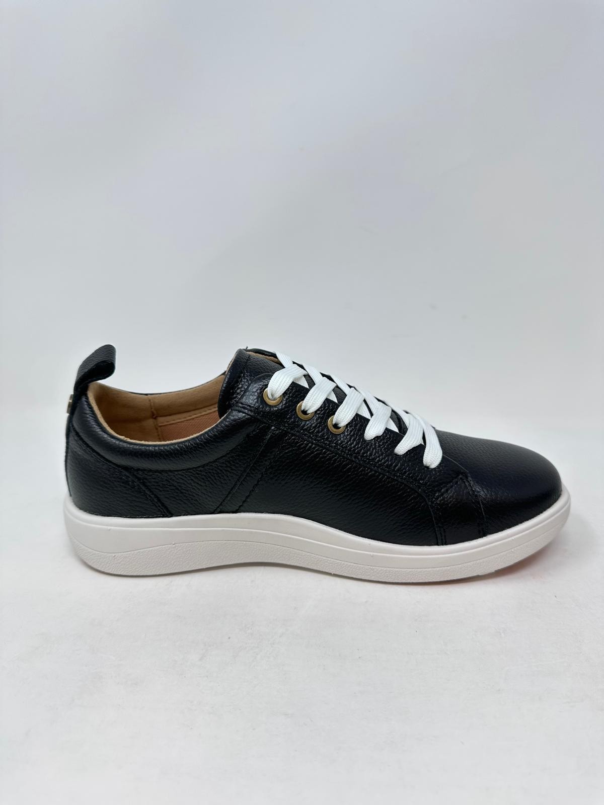 Strive Talia Women’s Casual Comfort Saportive Shoes – Black #30(R60T)