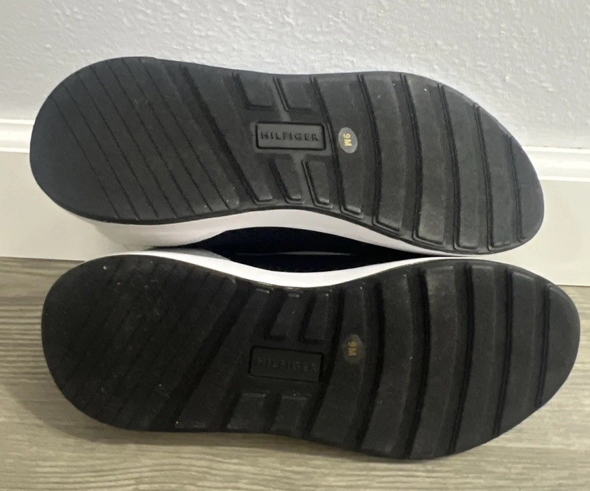 Tommy Hilfiger Adaptive Women’s Aminaz Slip On Sneakers Rubber Shoes Black Sz 9M