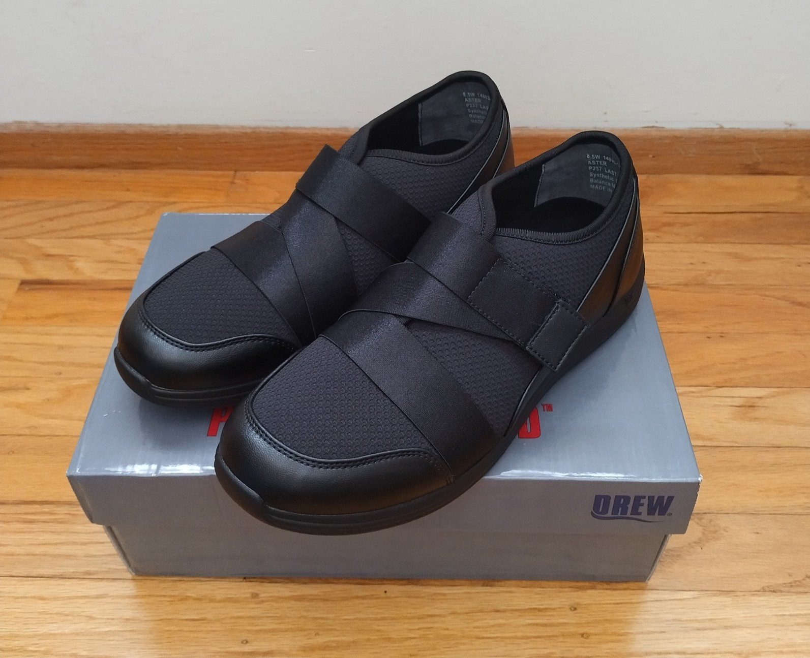 Drew Aster Black Slip-On Cross Strap Shoe Hook & Loop Closure Size 8.5 W