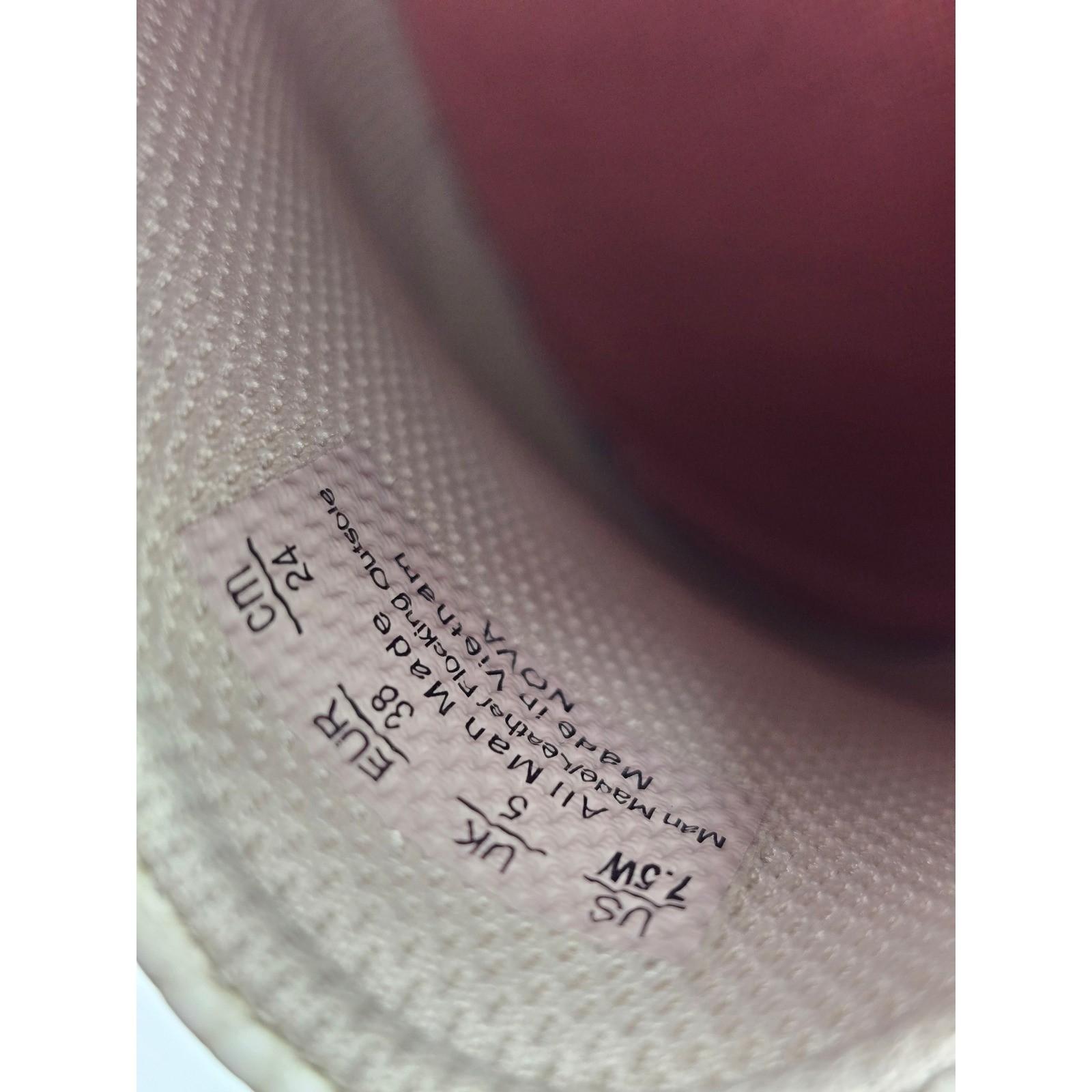 Dr. Scholl’s Nova Slip On Sneakers Womens 7.5W White Snake Pattern – Excellent