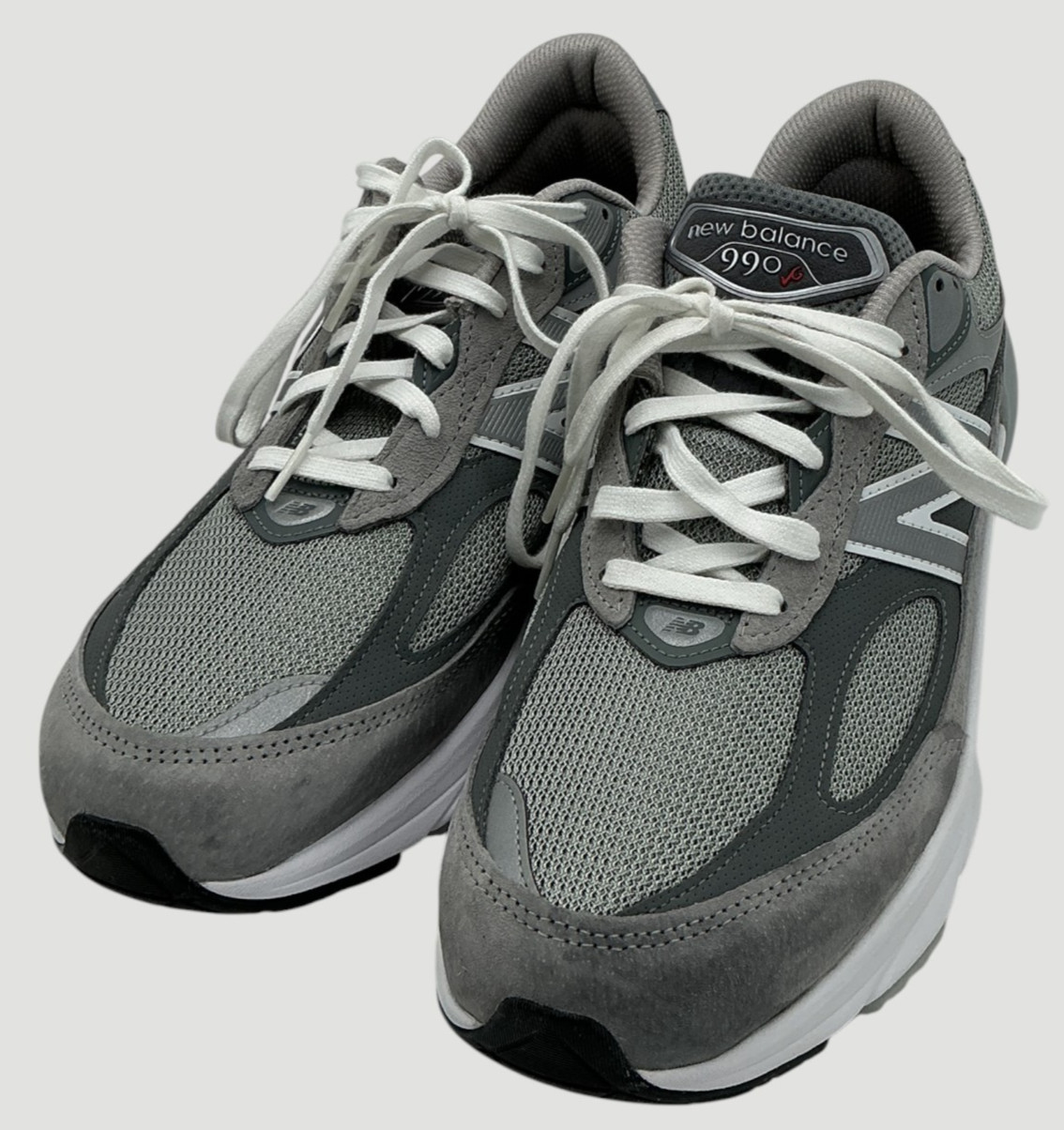 New Balance 990v6 Women’s Size 11 D (Wide) Grey Sneakers